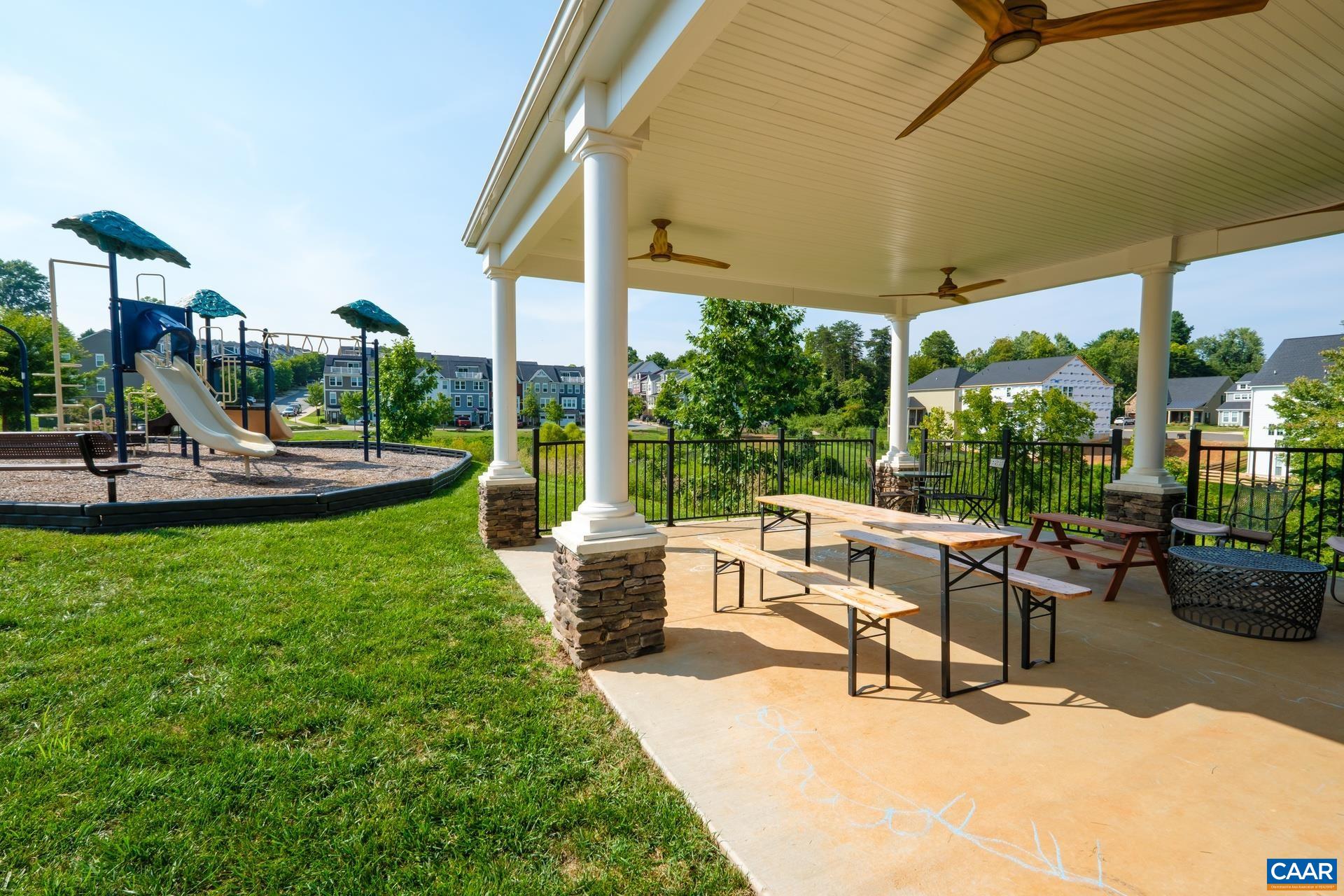 2144 Avinity Loop
