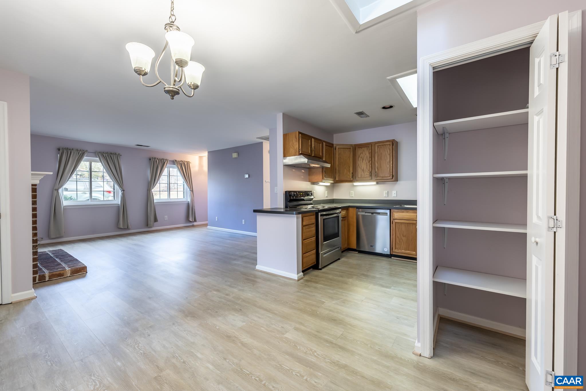 1006 Amber Ridge Rd
