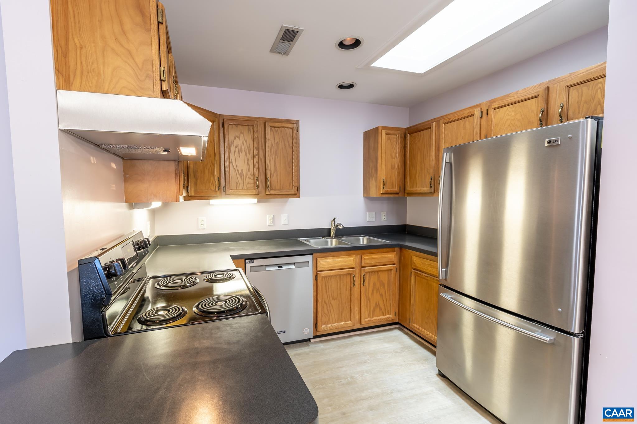 1006 Amber Ridge Rd