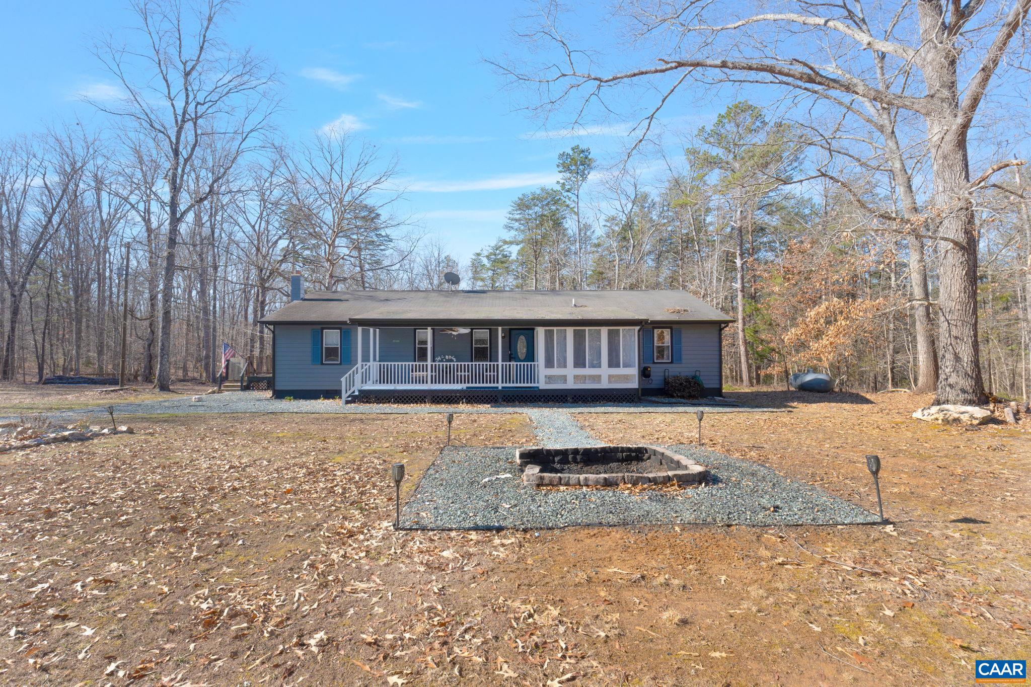 2153 Dogwood Dr