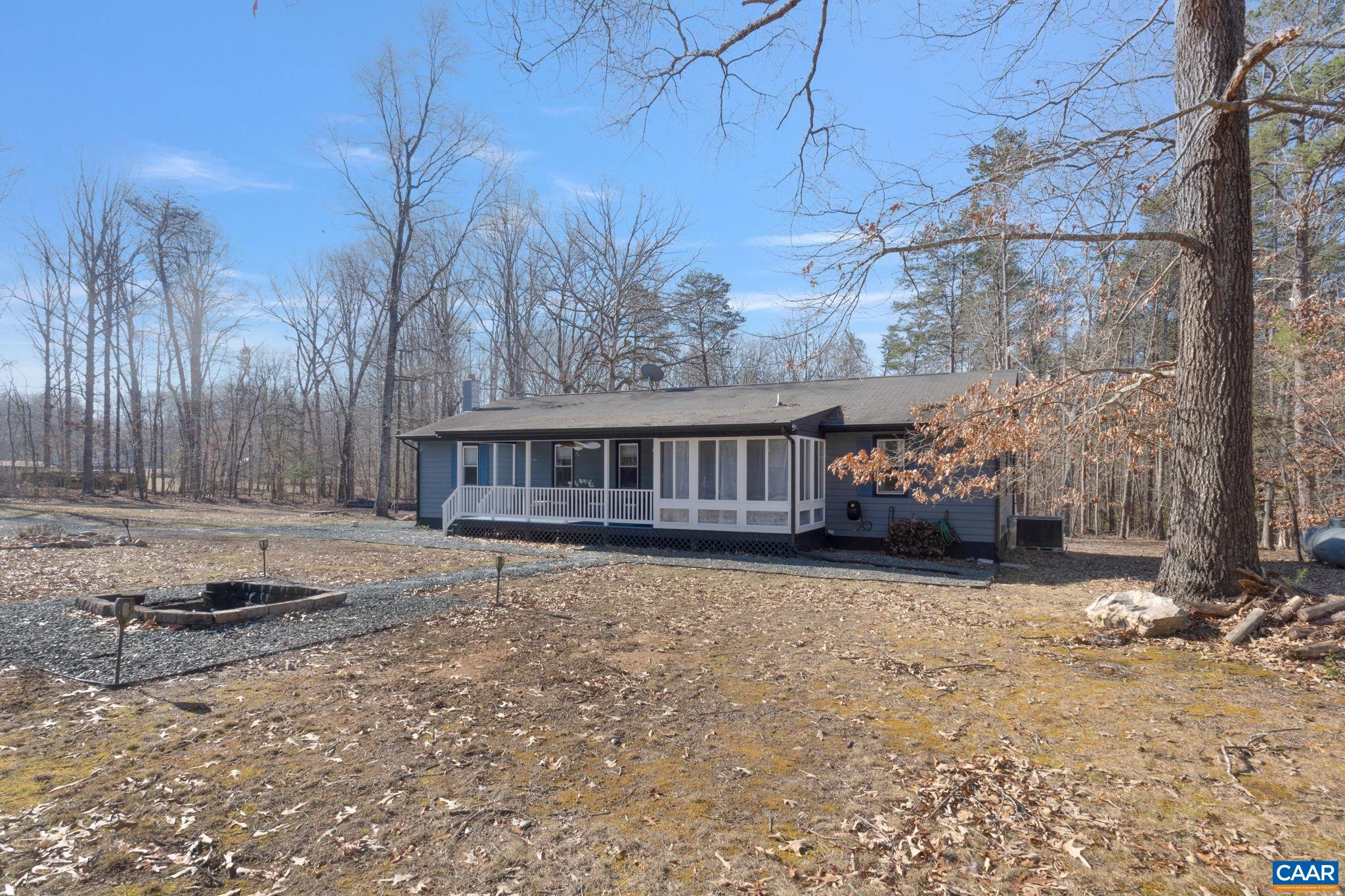 2153 Dogwood Dr