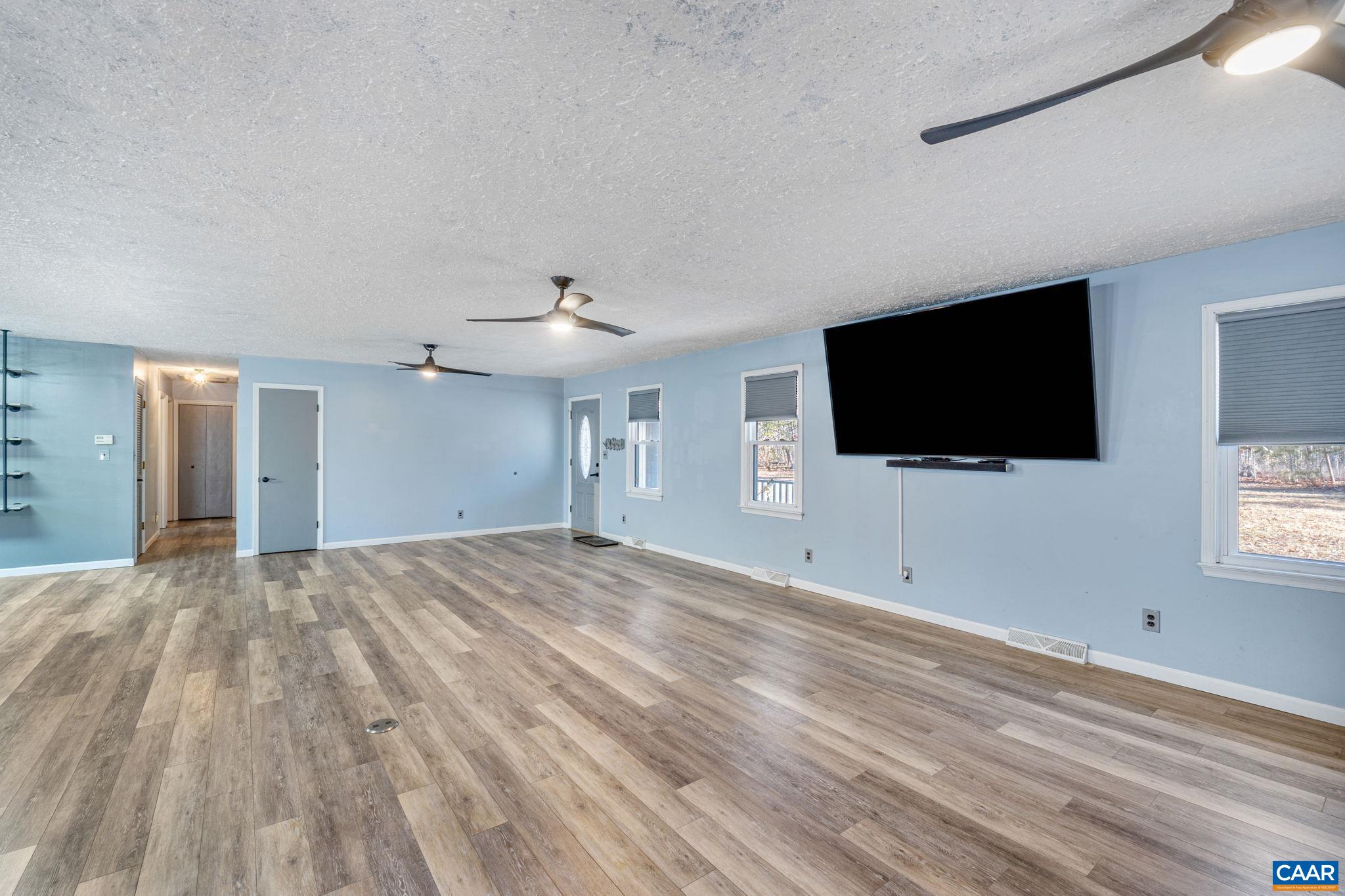 2153 Dogwood Dr