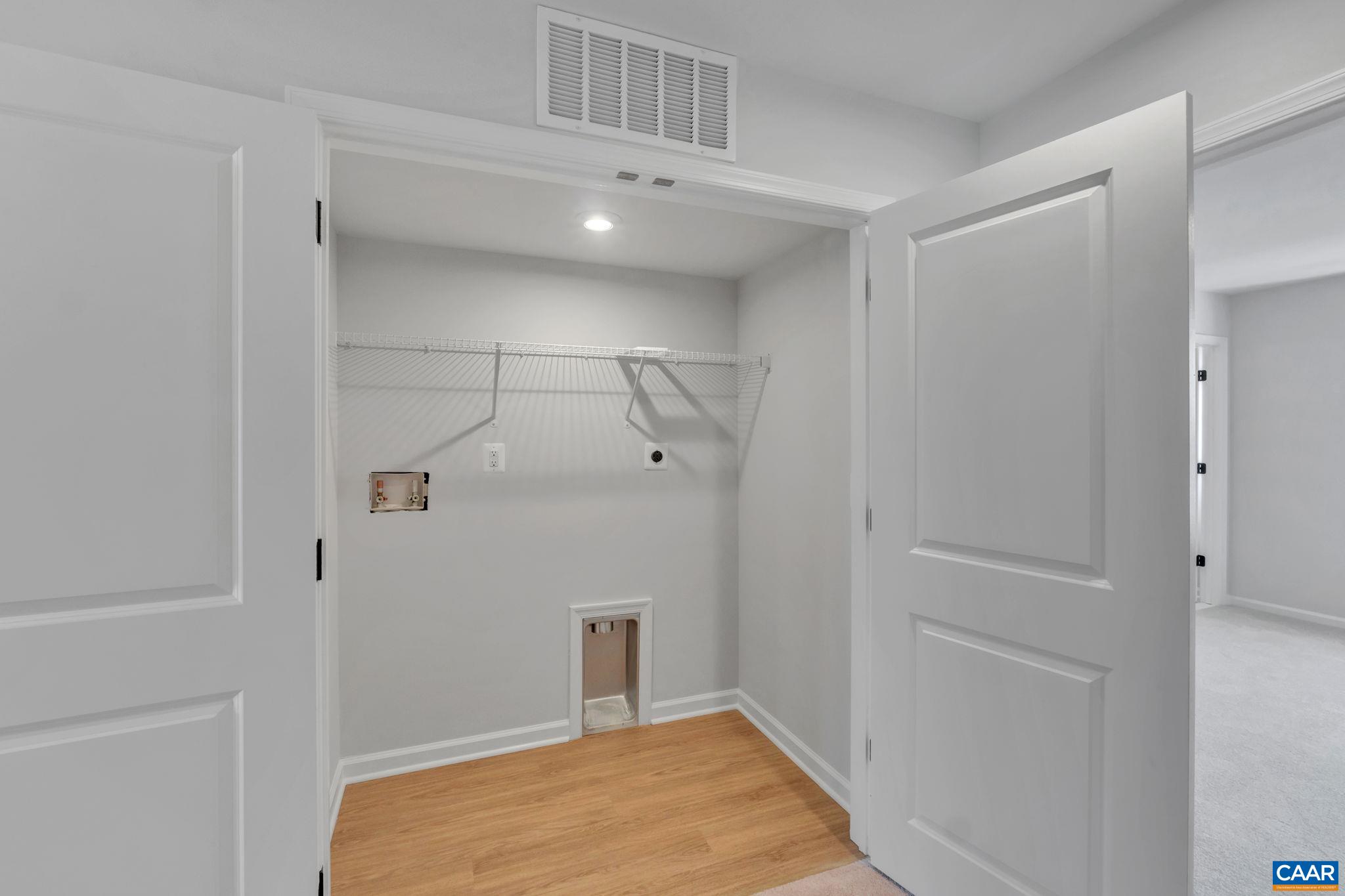 4959 Lexi Ln