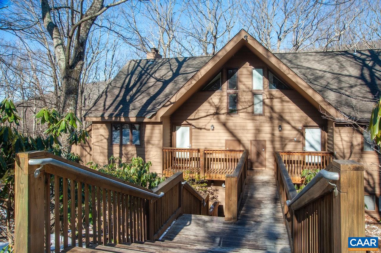 714 Laurelwood Condos