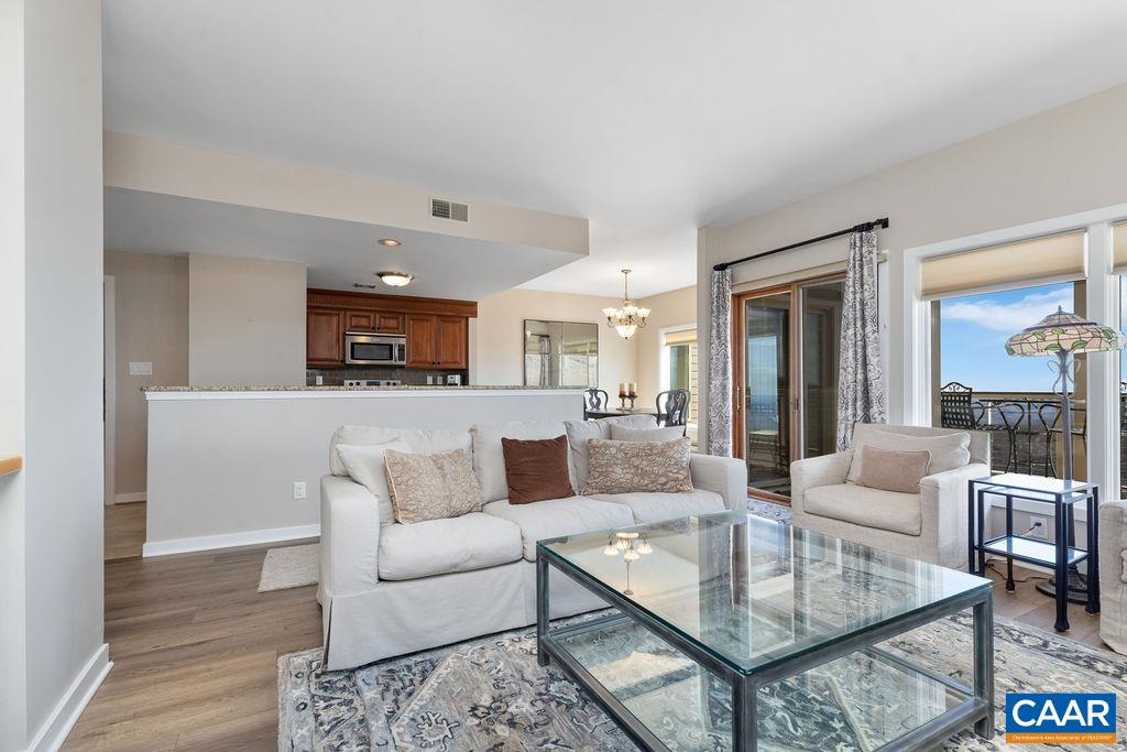 1637 Overlook Condos