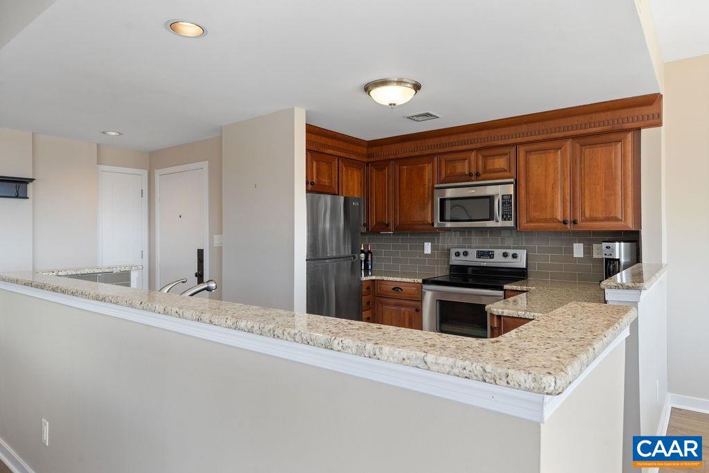 1637 Overlook Condos