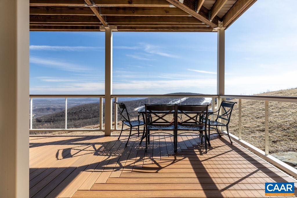 1637 Overlook Condos