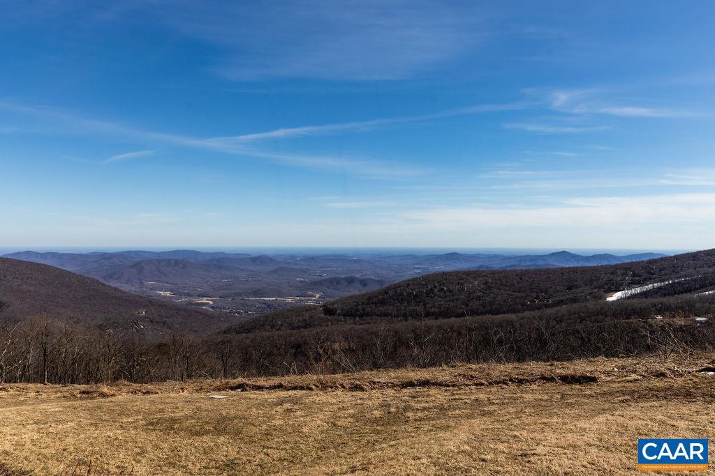 1637 Overlook Condos