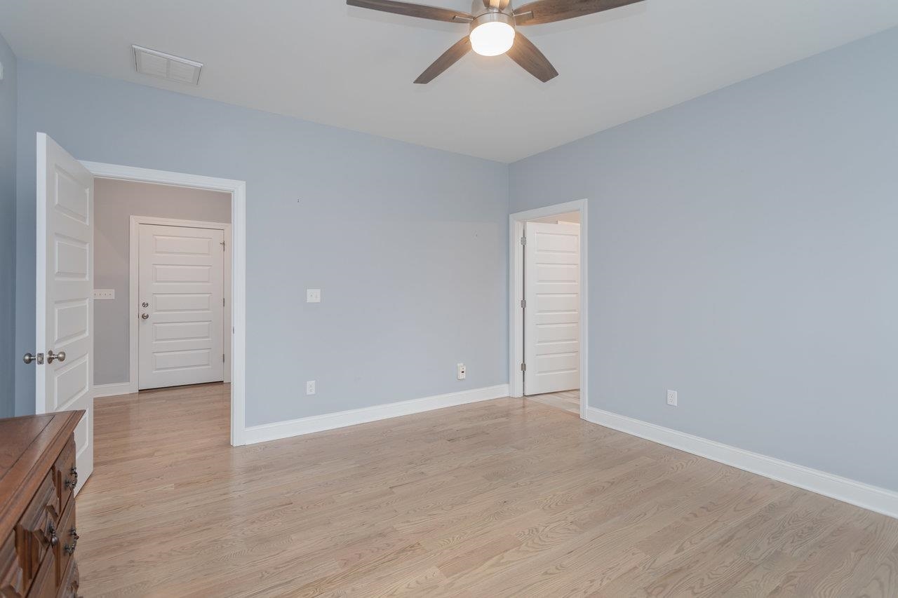 215 Heather Ln