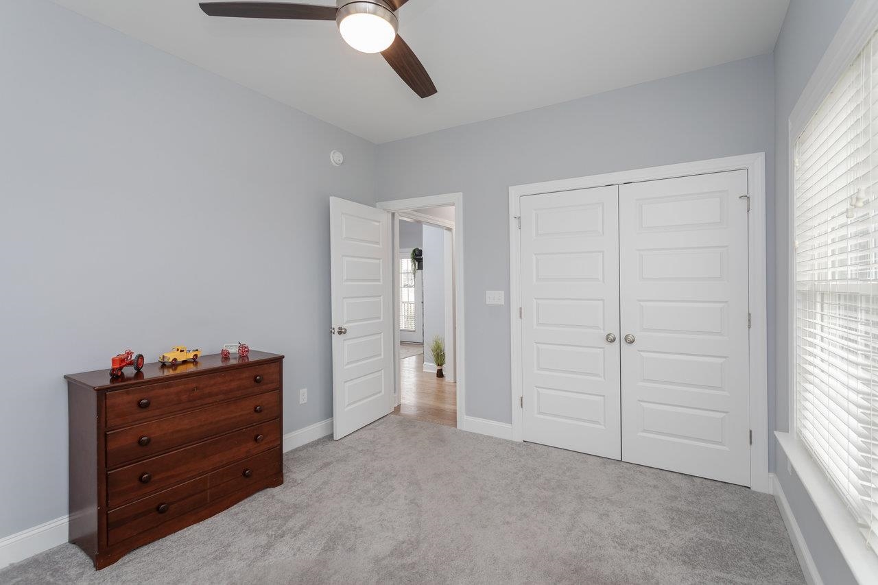 215 Heather Ln