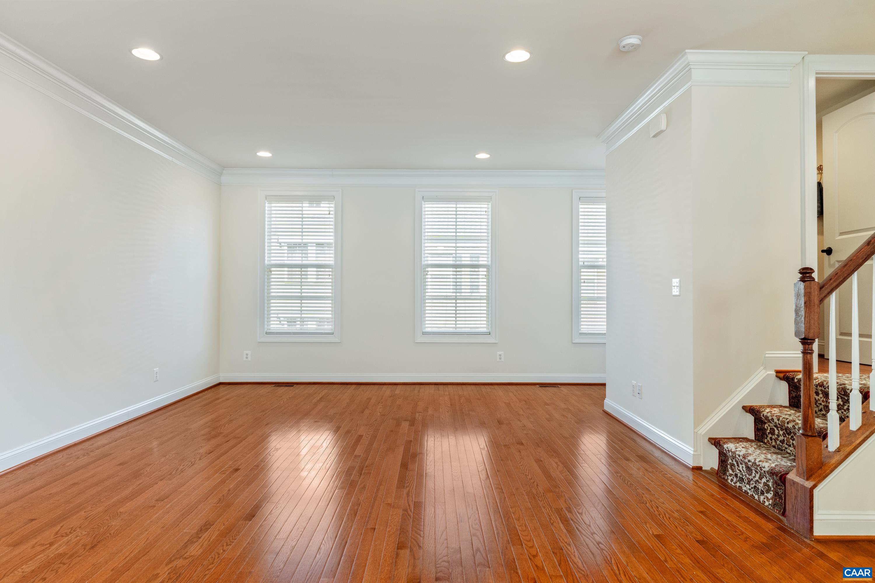 408 Samara Ct