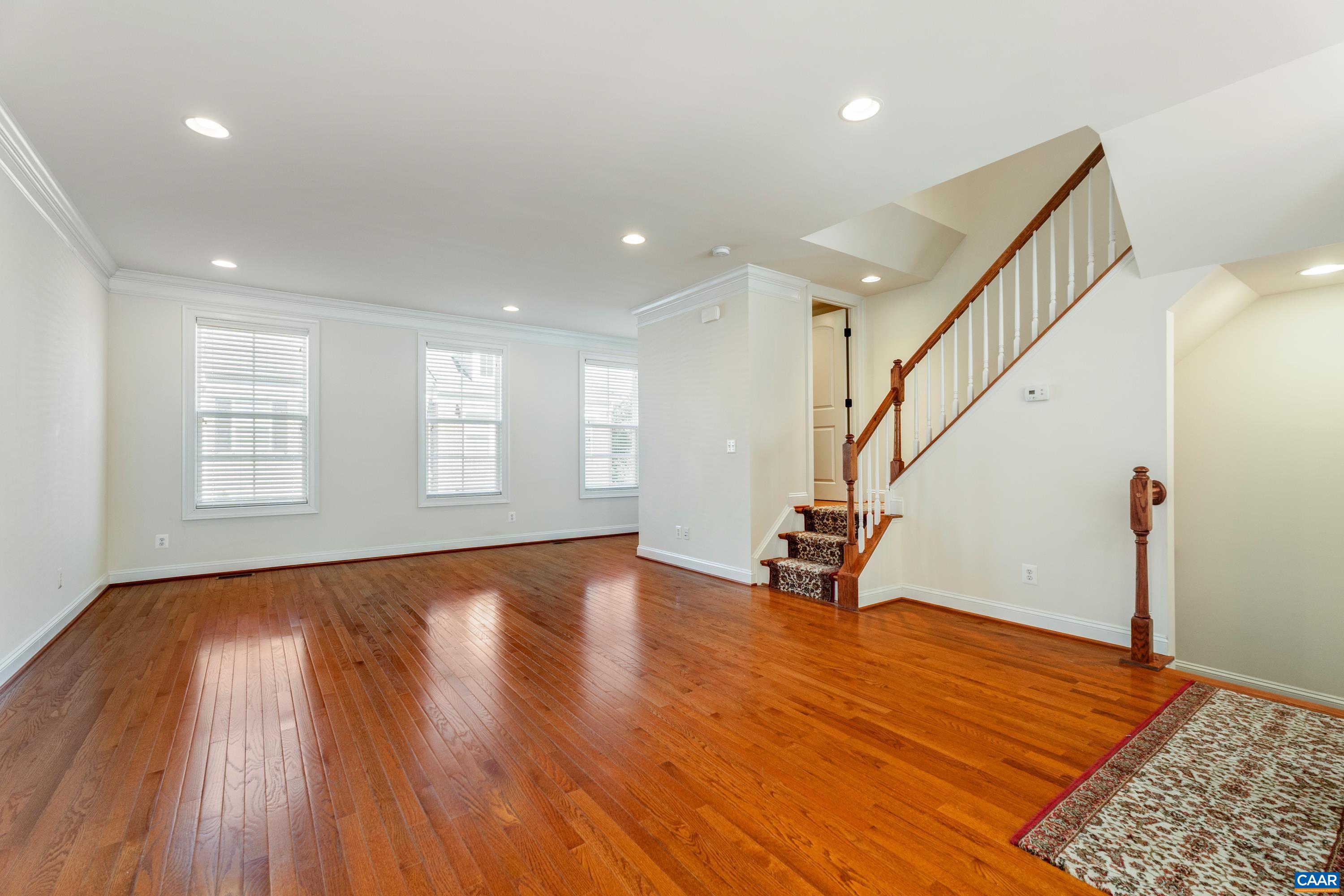 408 Samara Ct