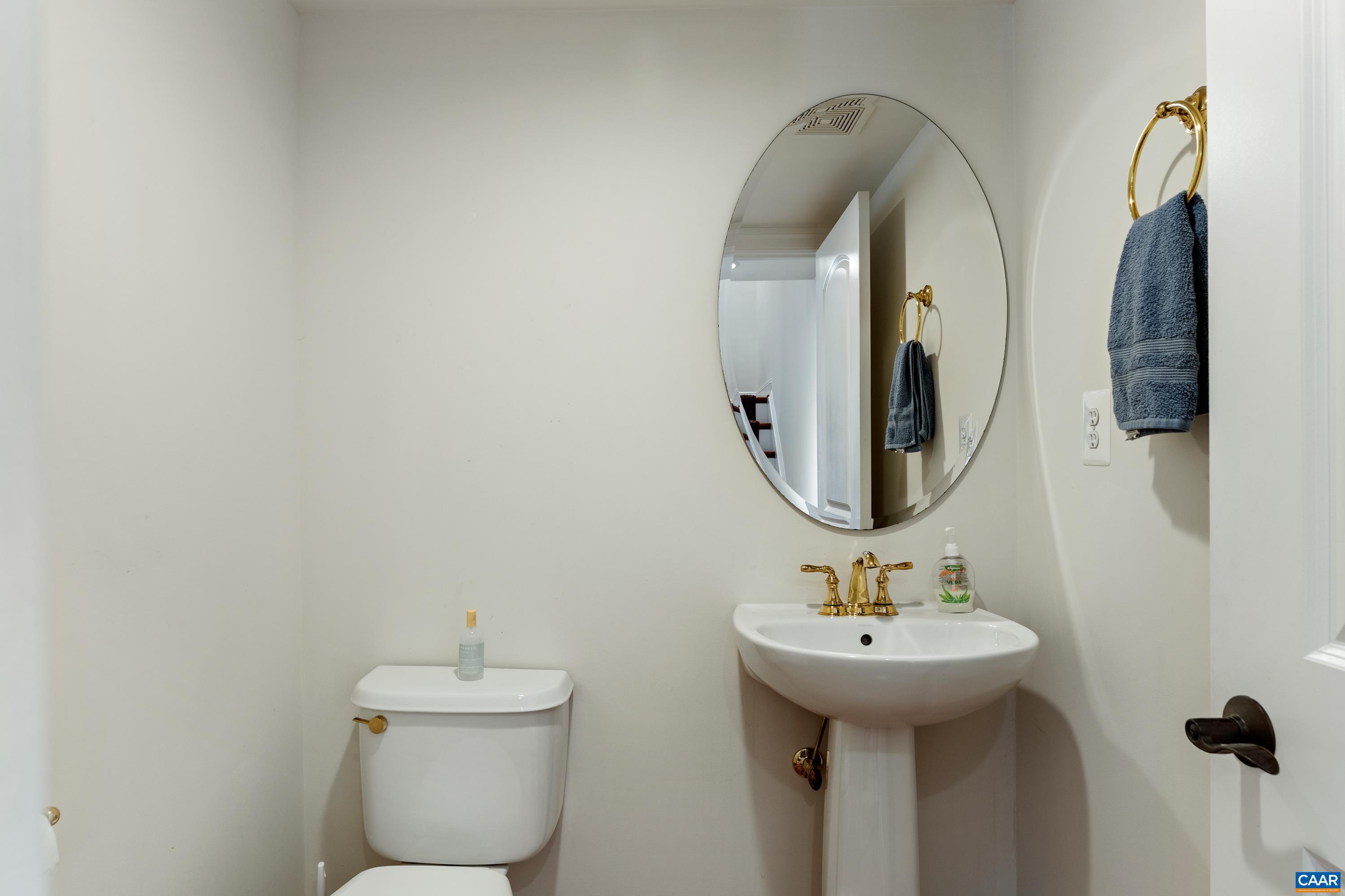 408 Samara Ct