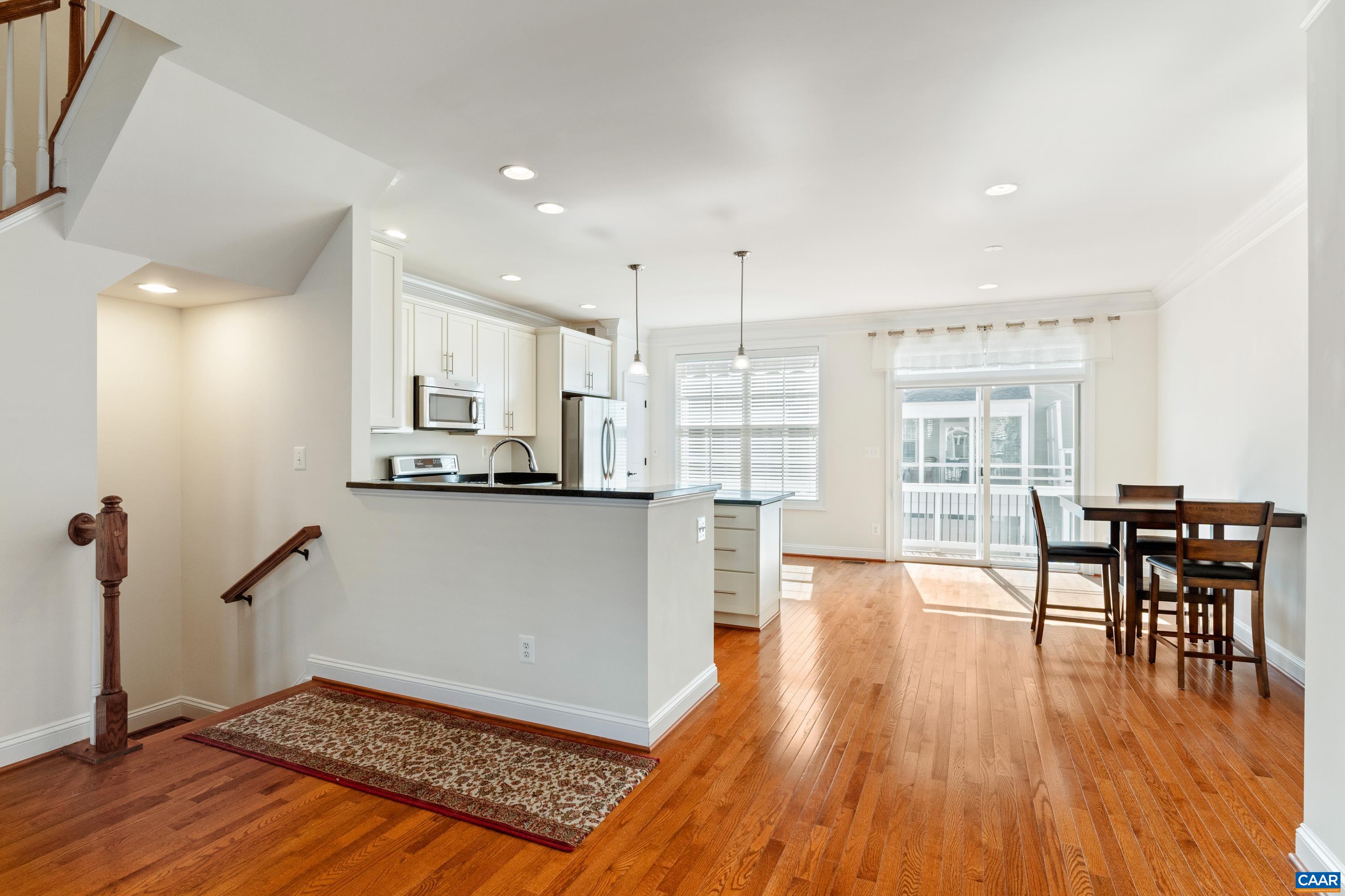 408 Samara Ct