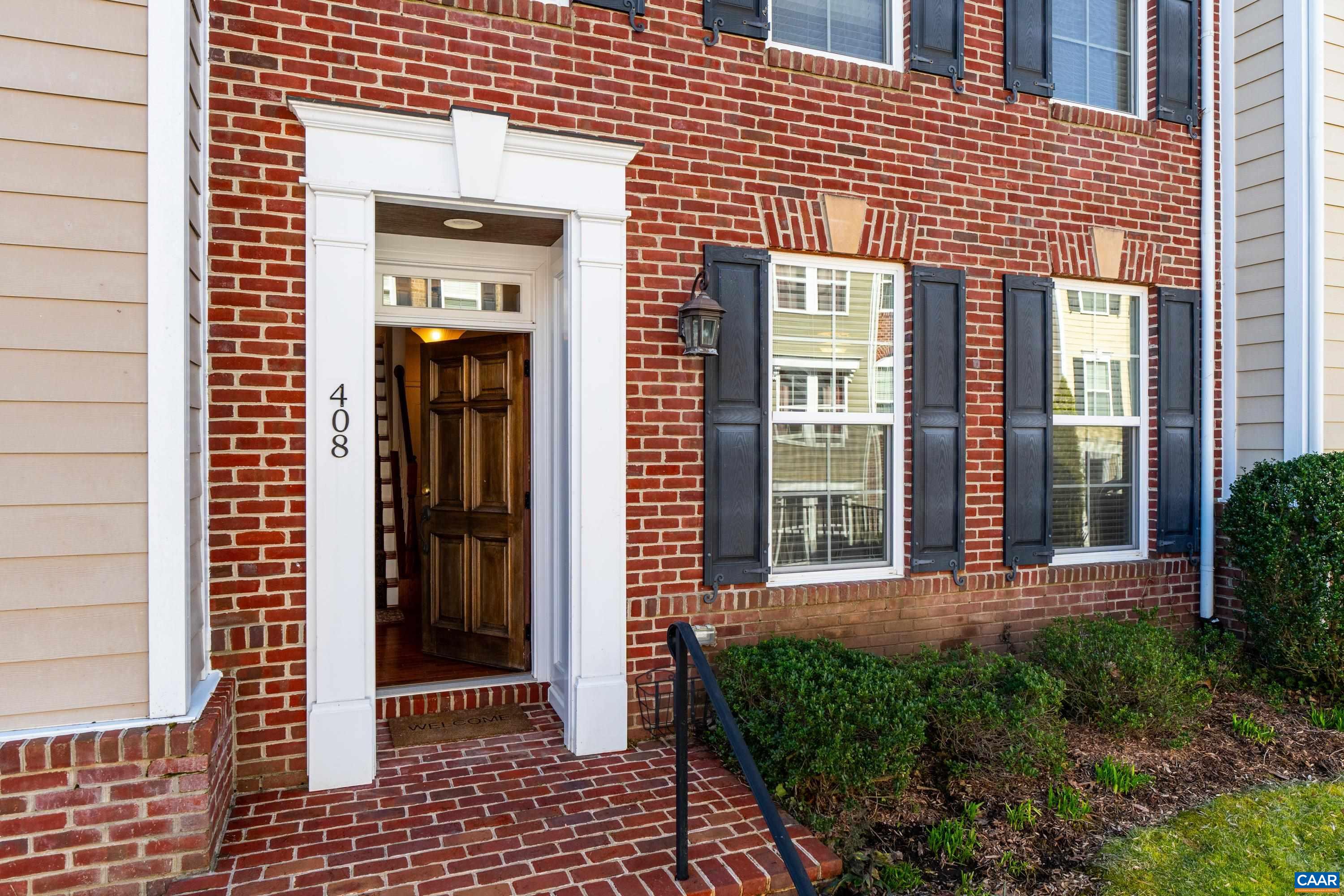 408 Samara Ct