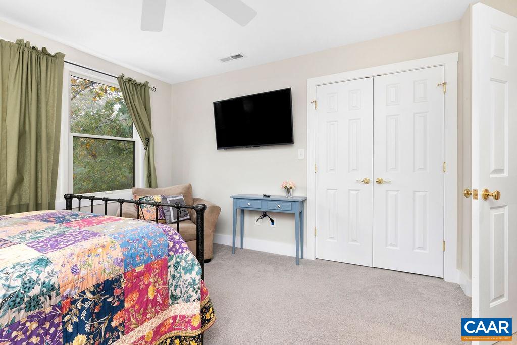102 Devils Knob Loop