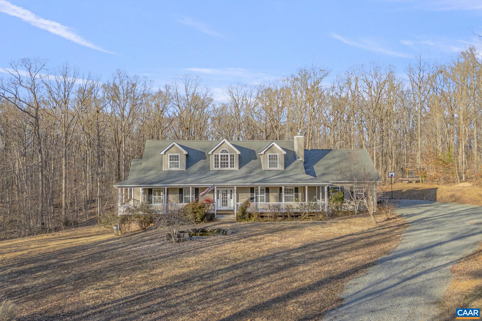 1466 Hidden Valleys Rd