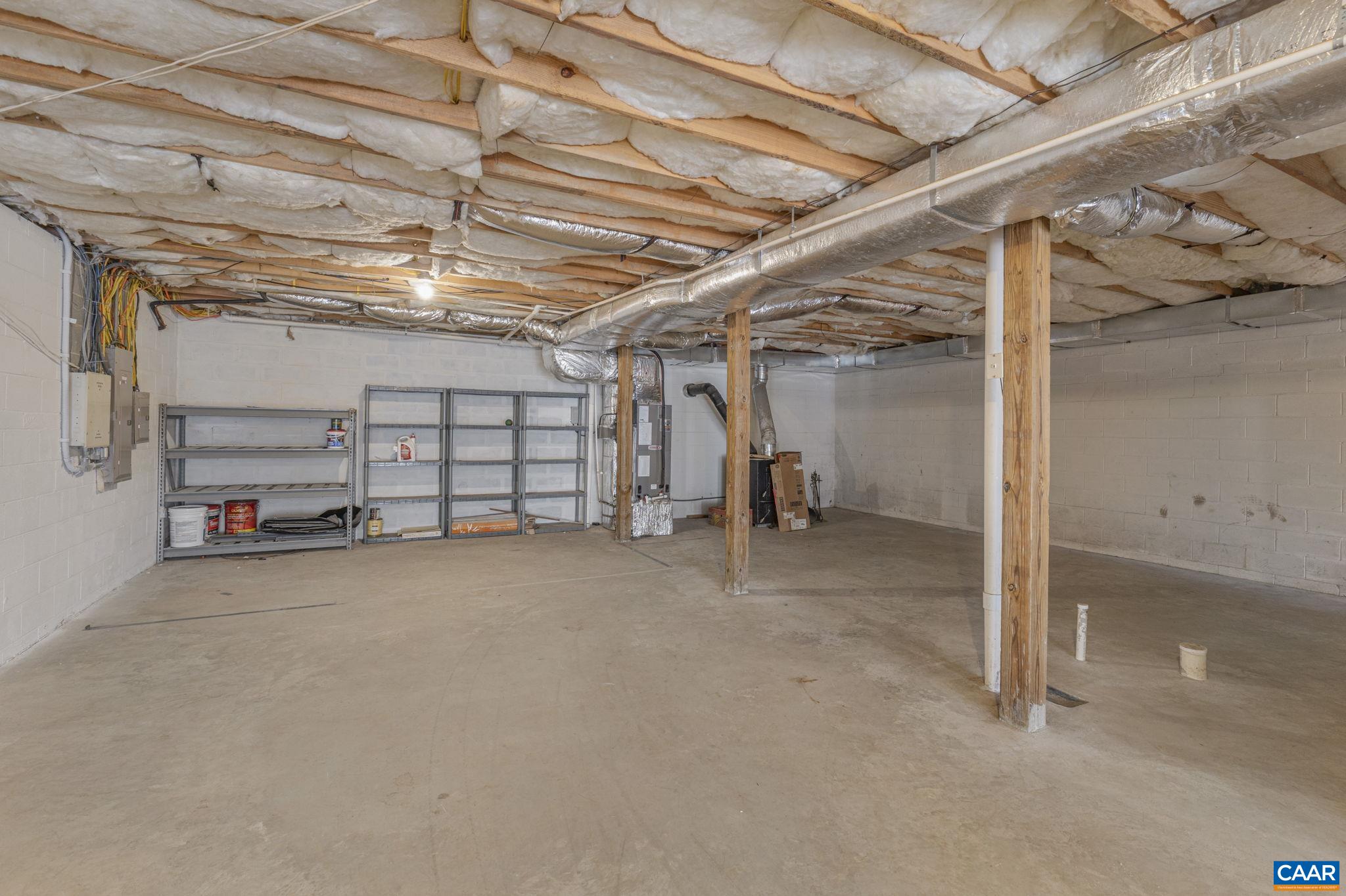 1466 Hidden Valleys Rd