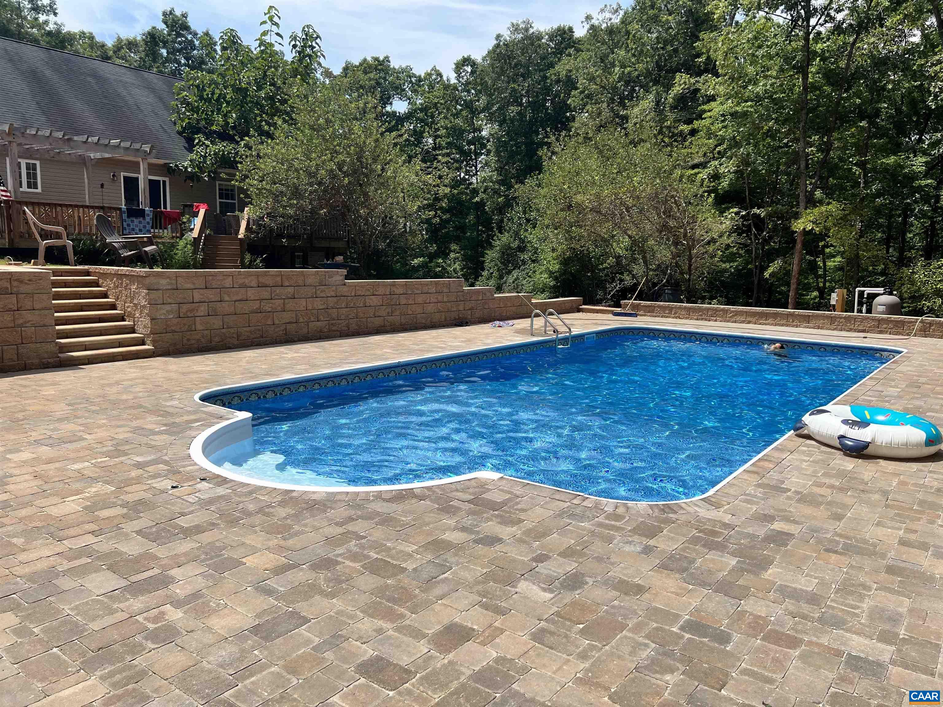 1466 Hidden Valleys Rd