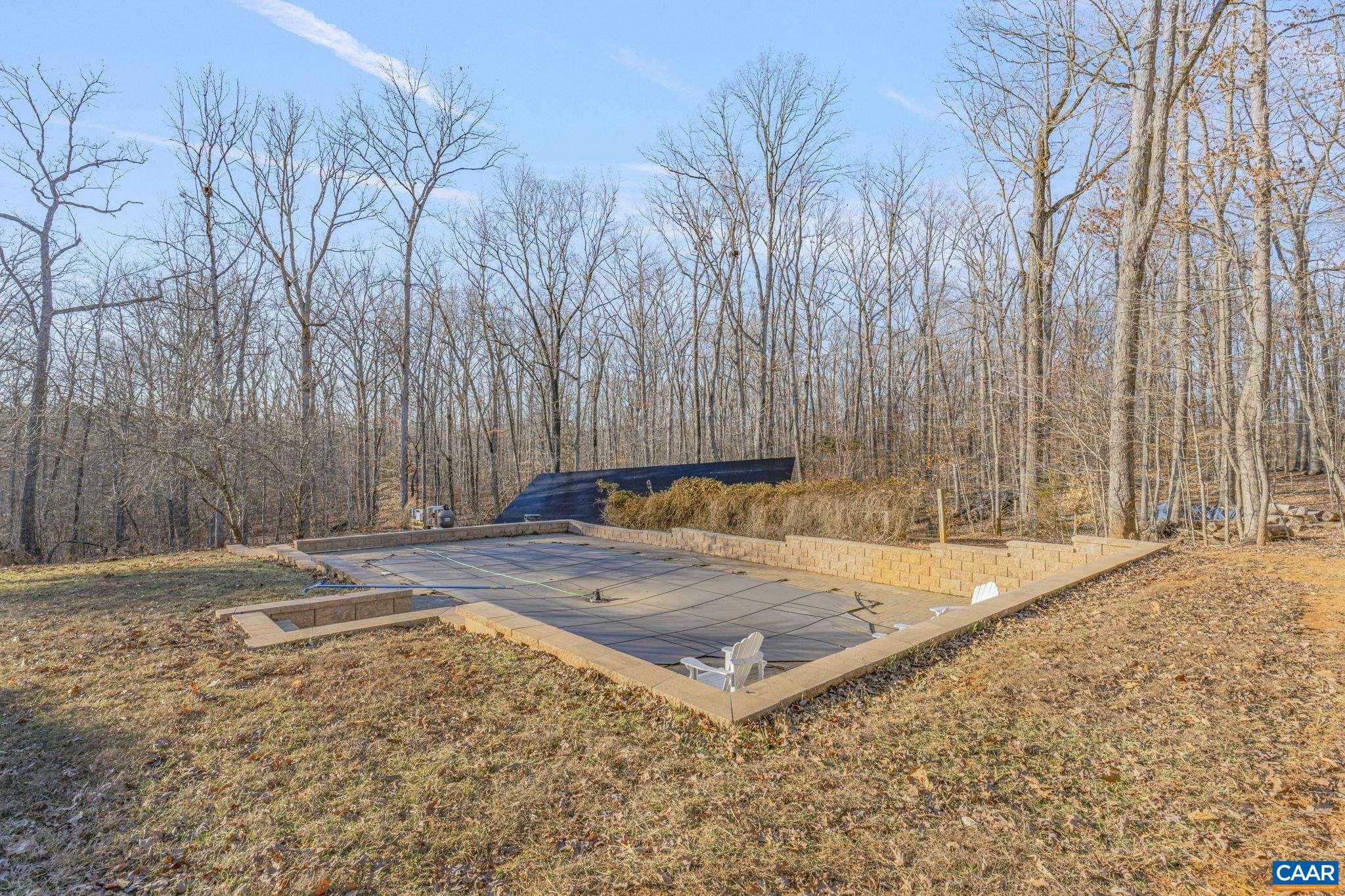1466 Hidden Valleys Rd