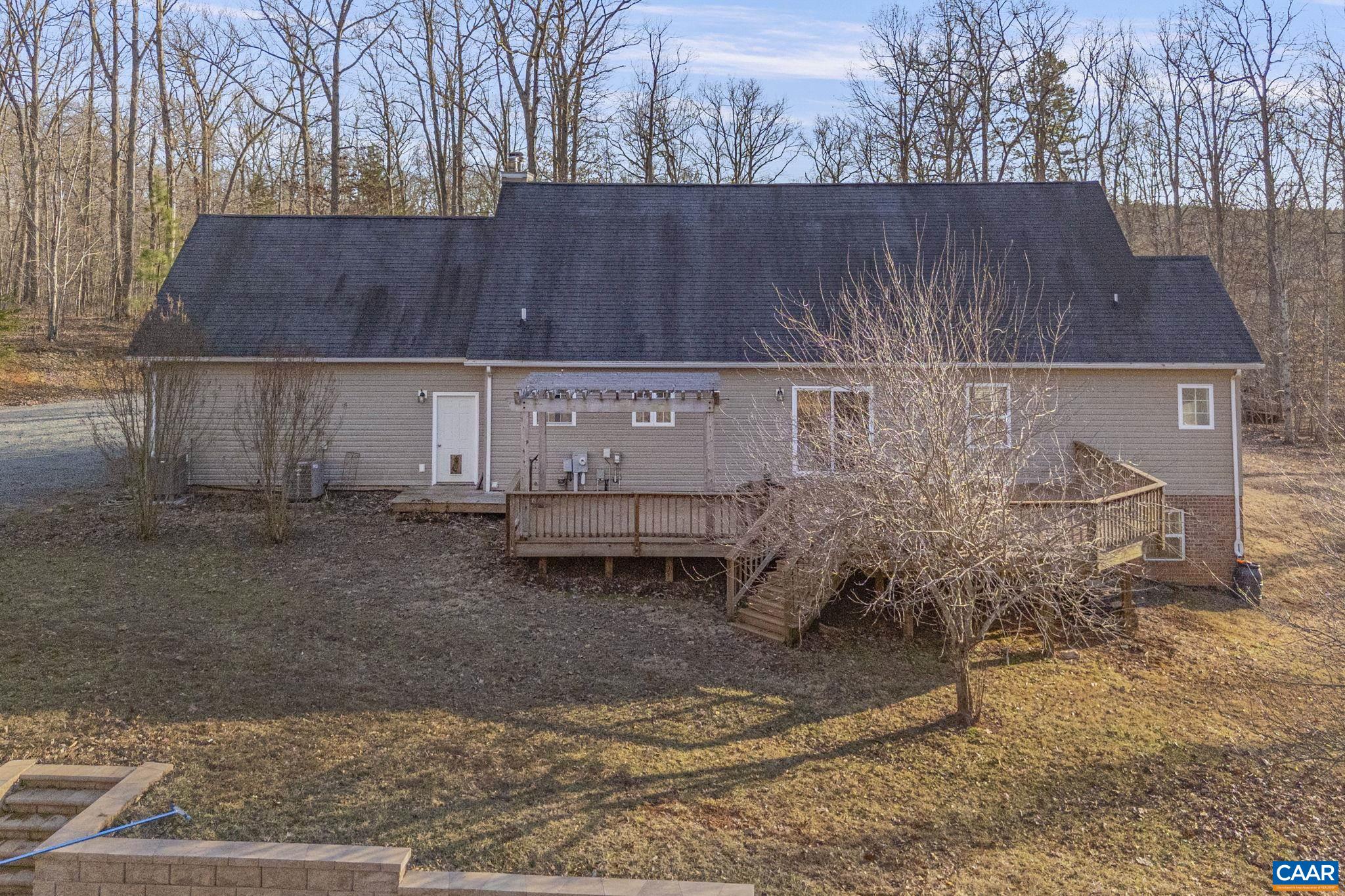 1466 Hidden Valleys Rd