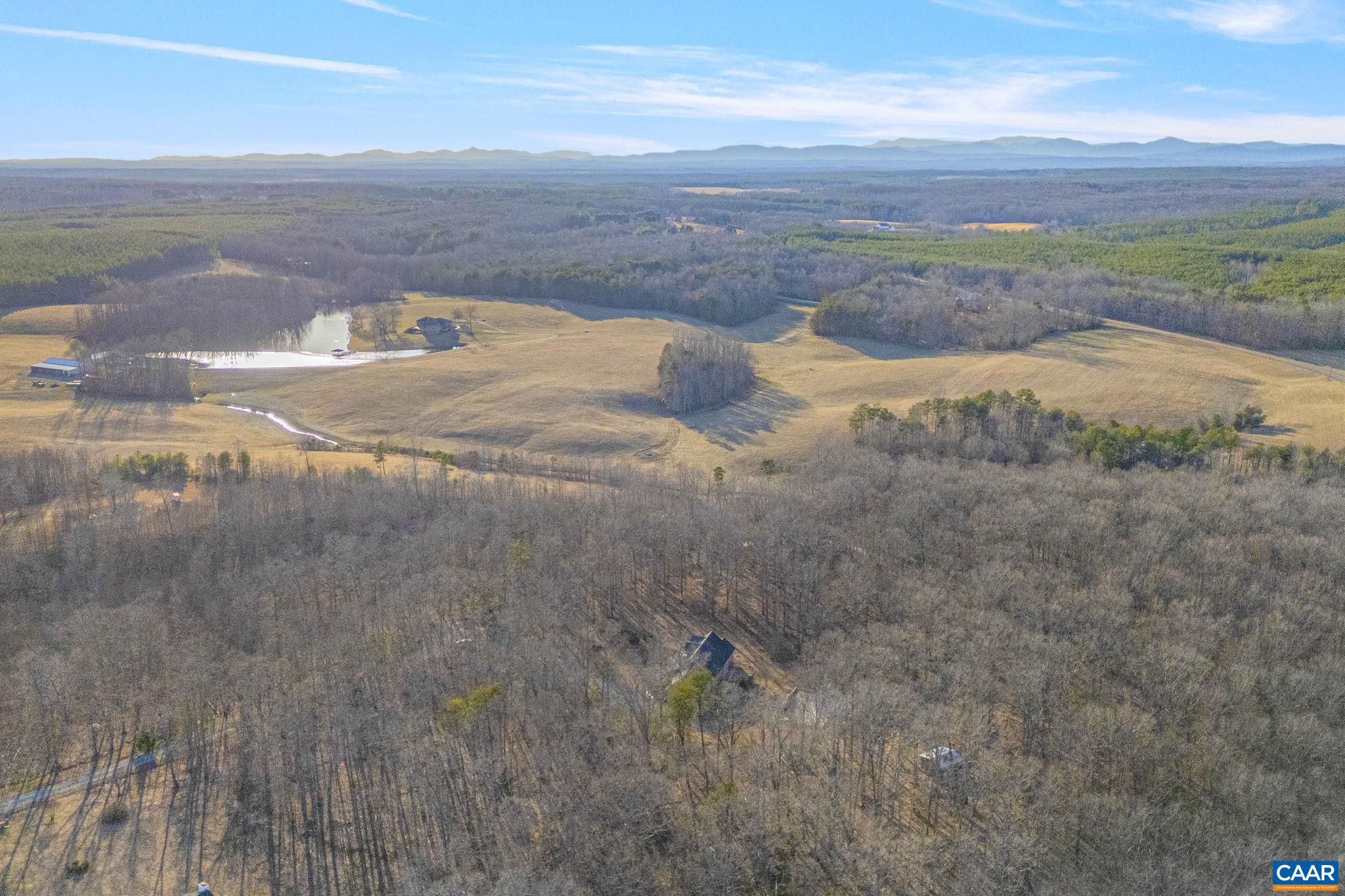 1466 Hidden Valleys Rd