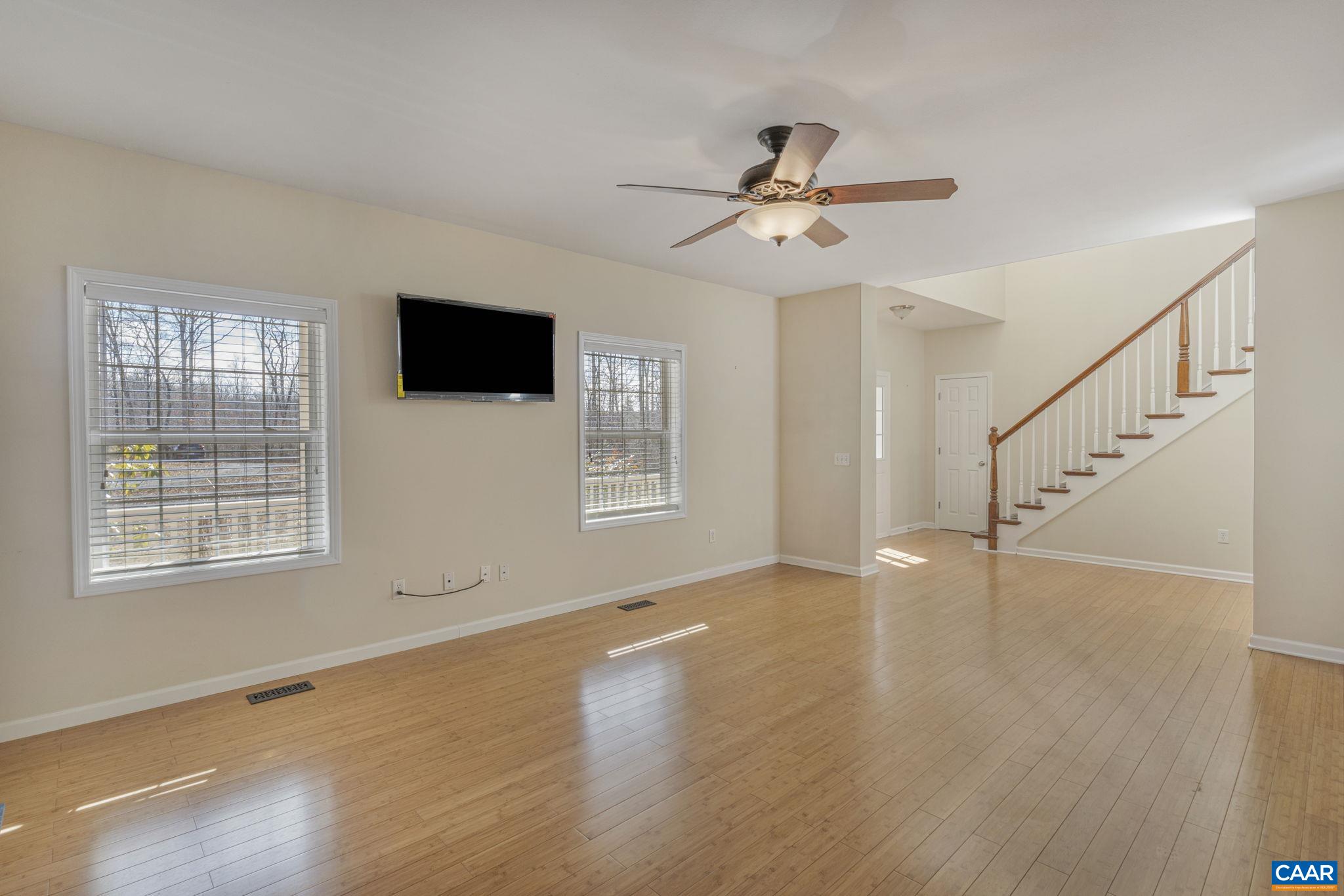 1466 Hidden Valleys Rd
