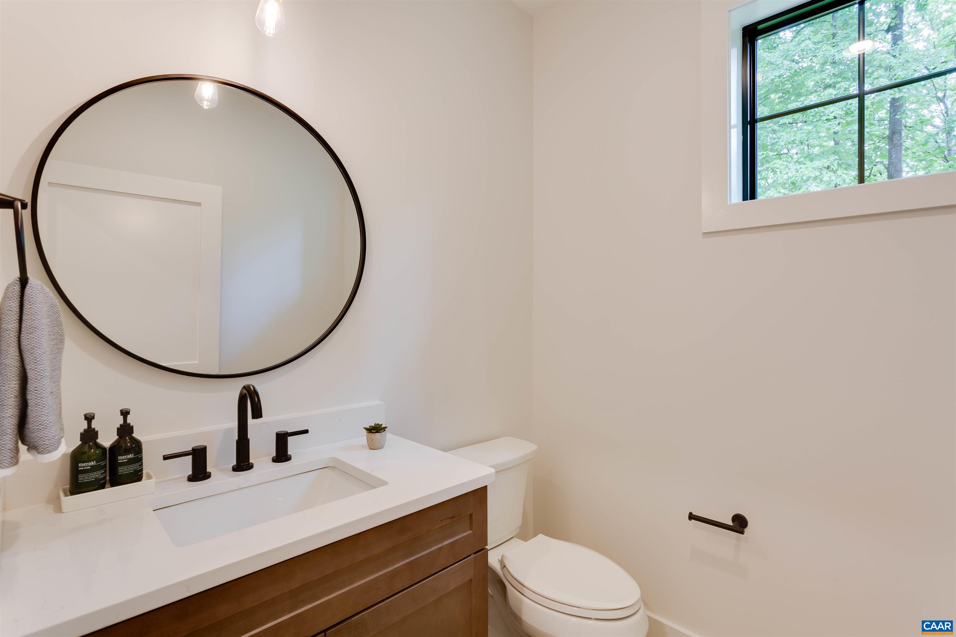 4452 Gilbert Station Rd