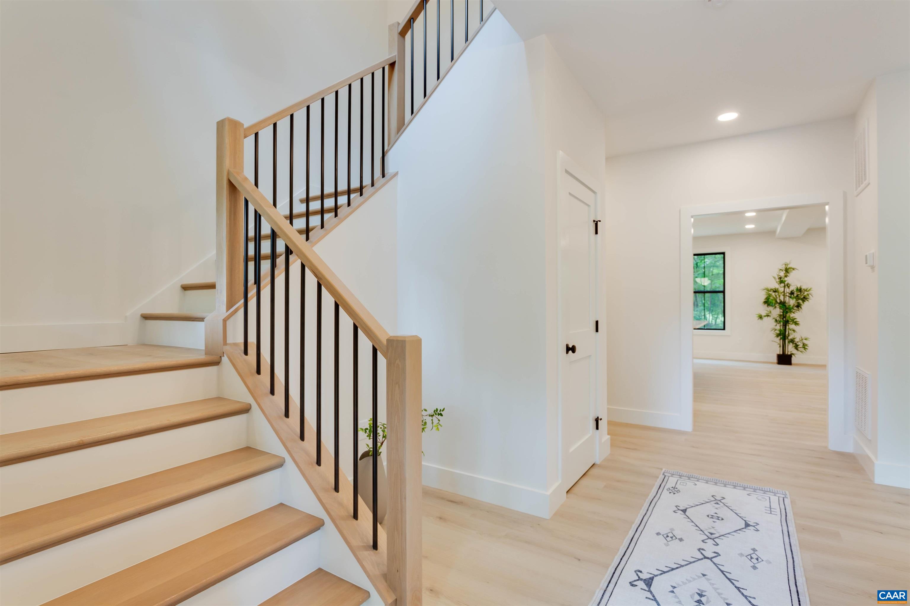 4452 Gilbert Station Rd