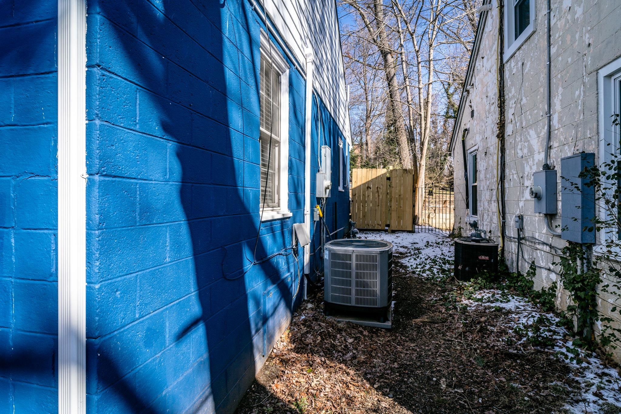 212 Shamrock Rd