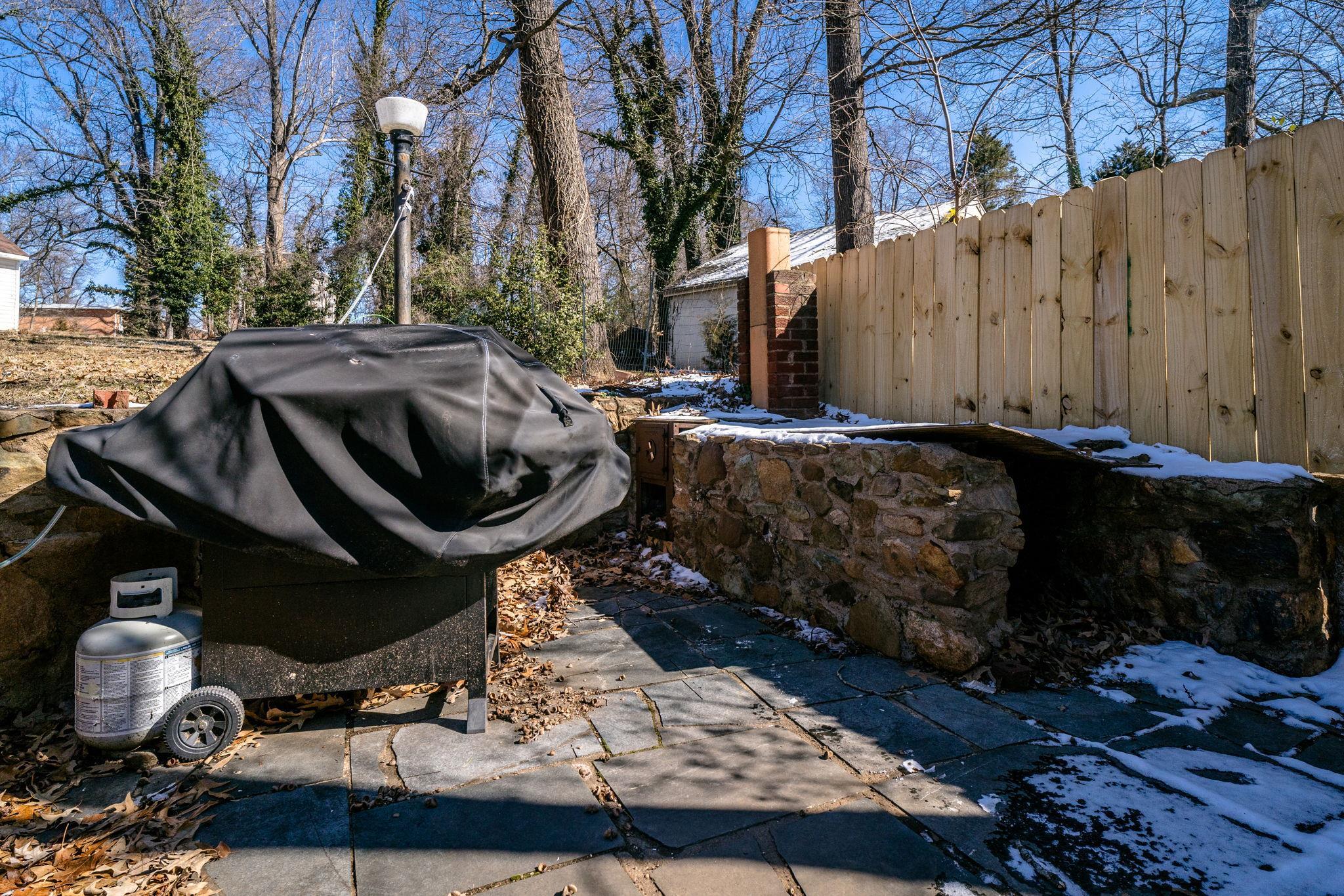 212 Shamrock Rd
