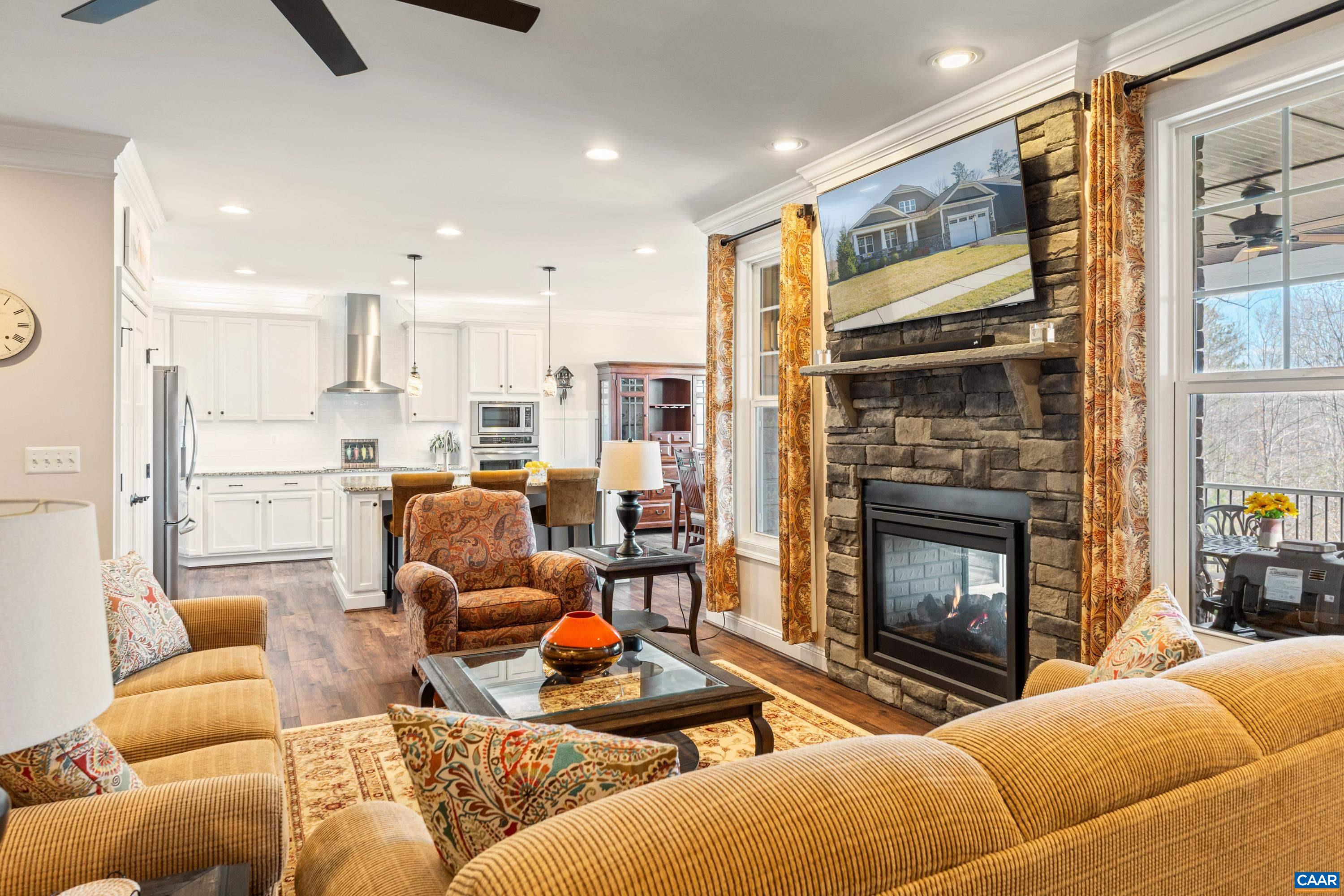 112 Crepe Myrtle Dr