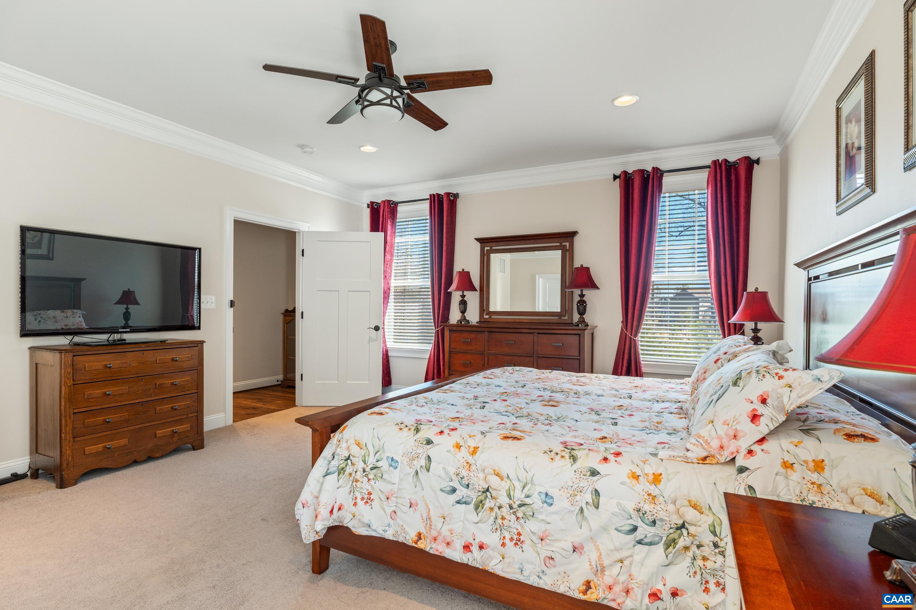 112 Crepe Myrtle Dr