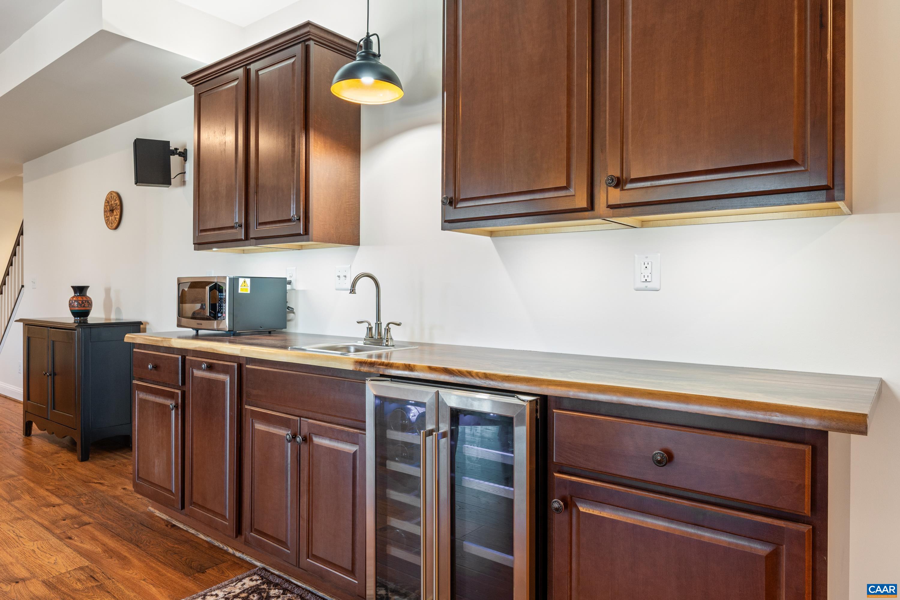 112 Crepe Myrtle Dr