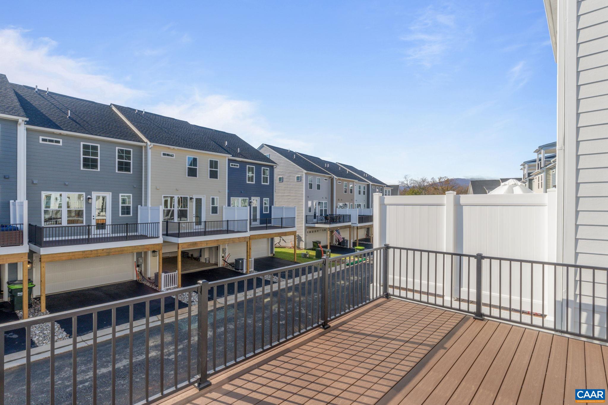 5 Woodburn Rd