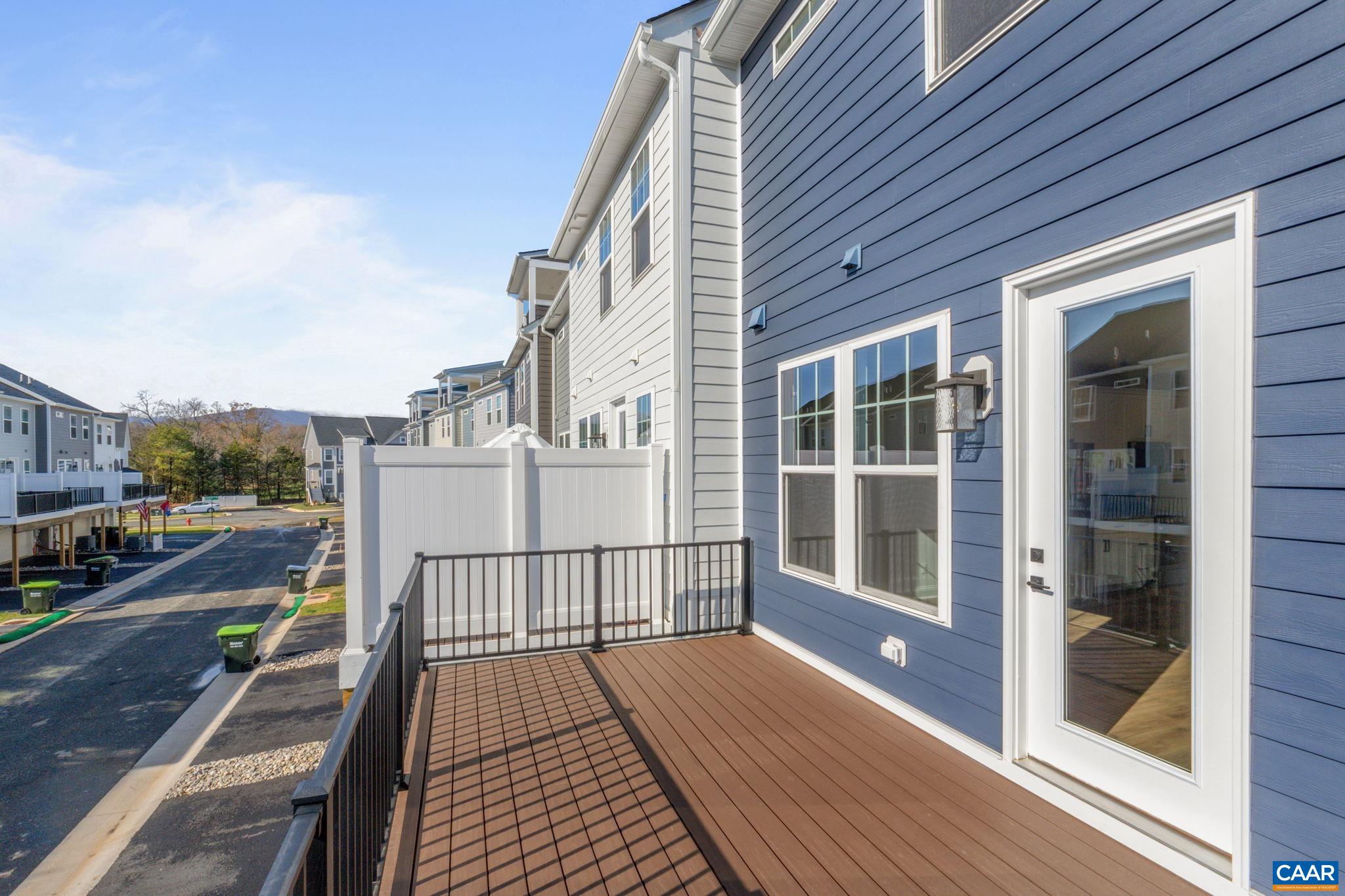 5 Woodburn Rd
