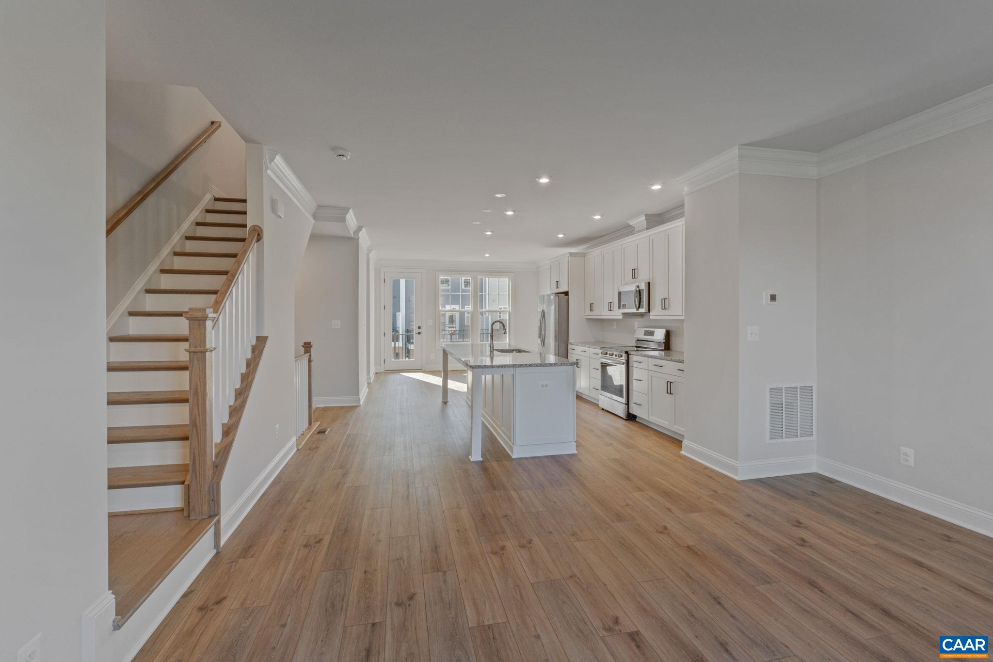 5 Woodburn Rd