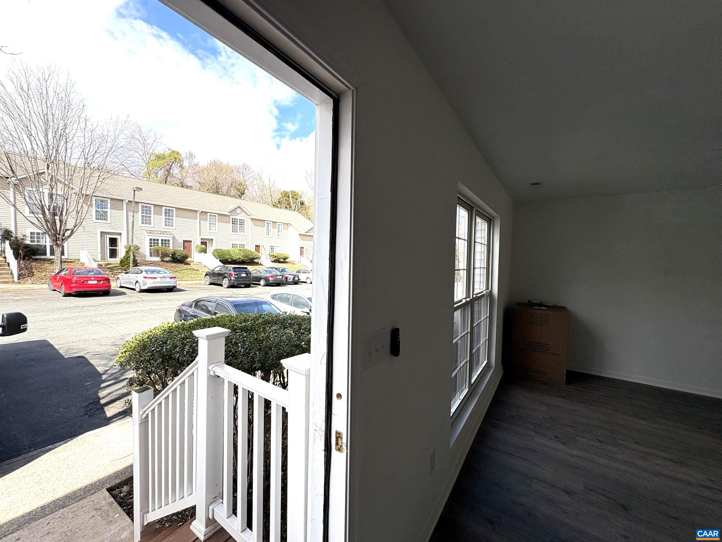 116 Greenwich Ct