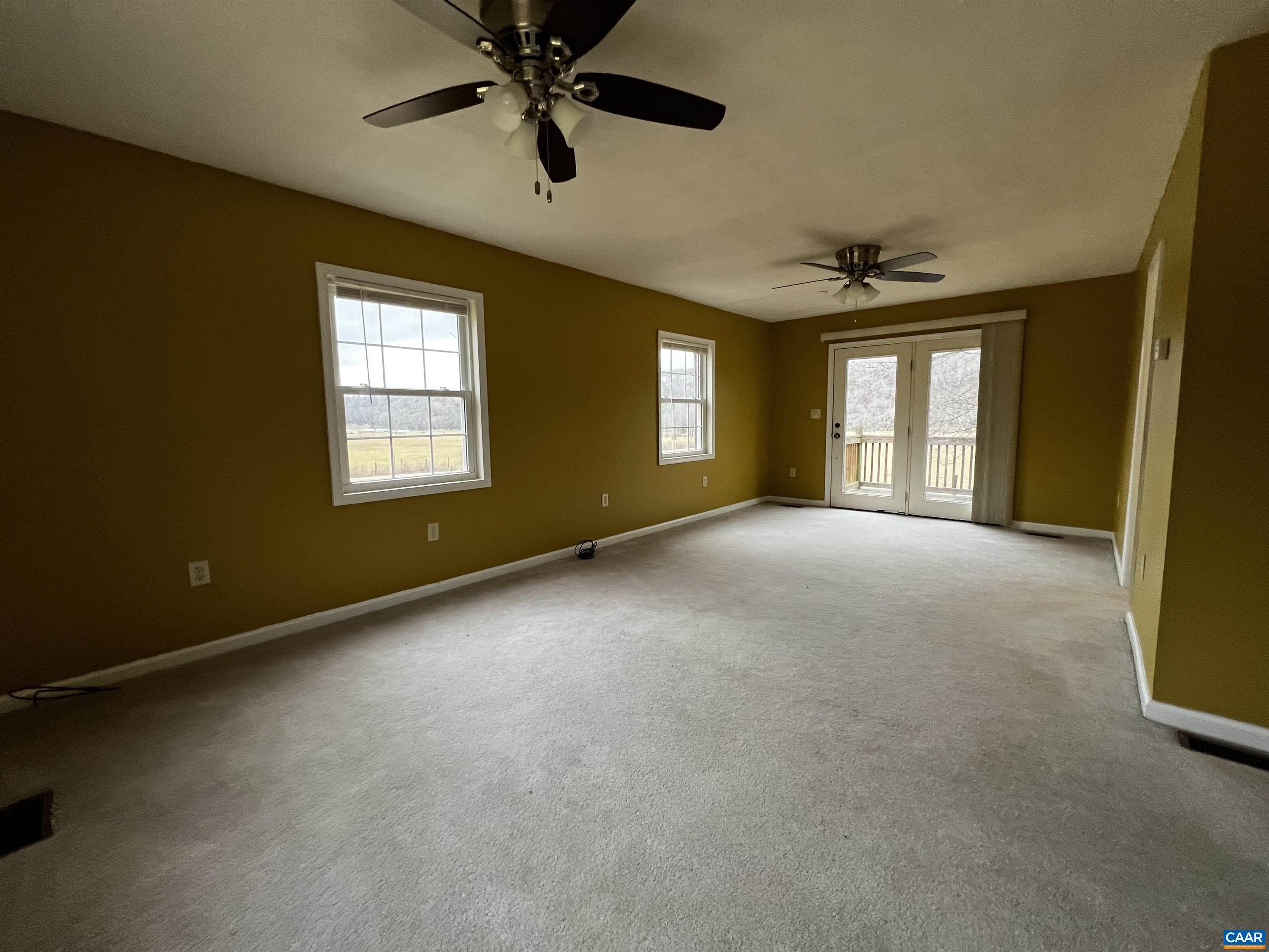 1535 Estaline Valley Rd
