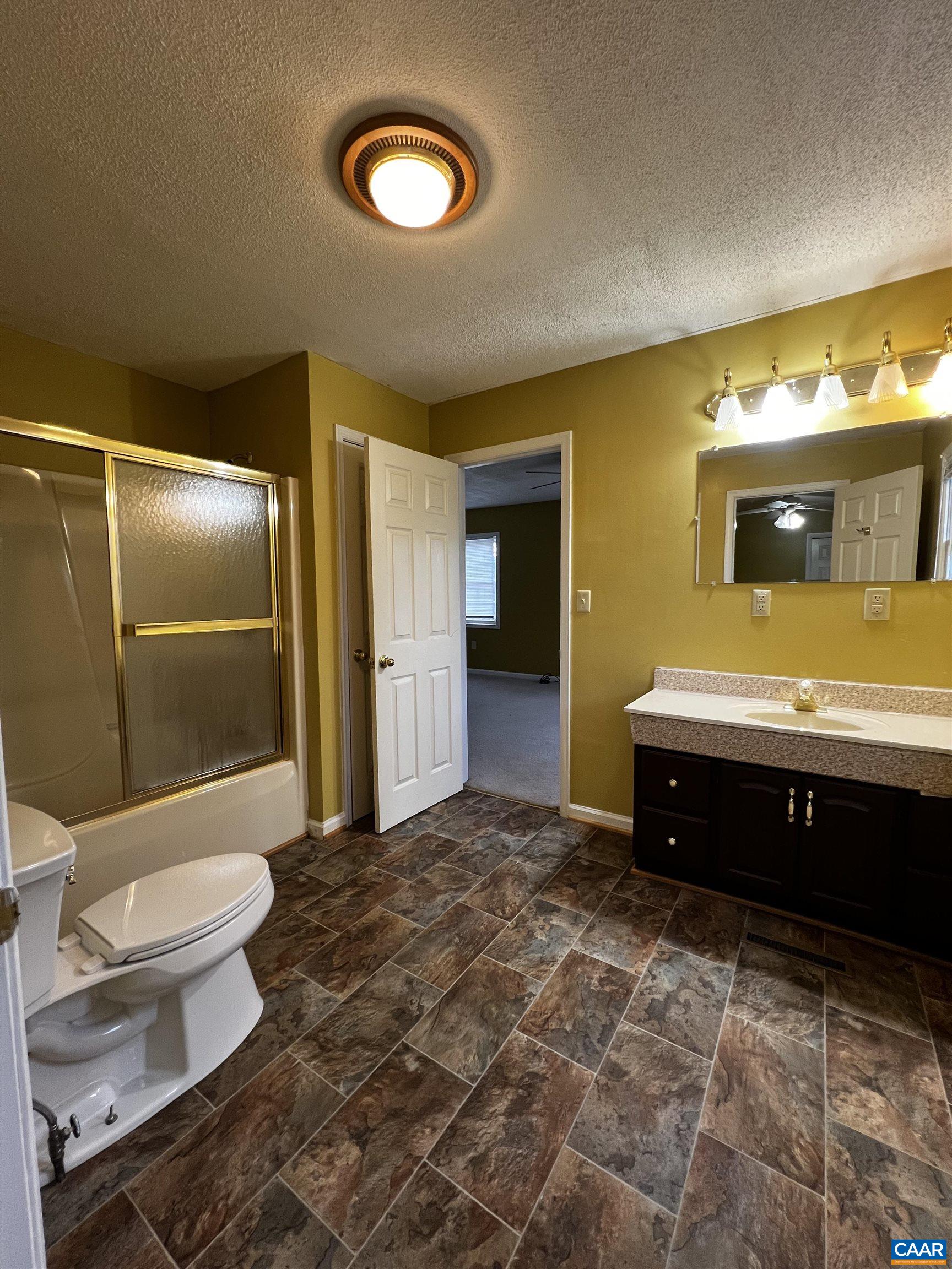 1535 Estaline Valley Rd