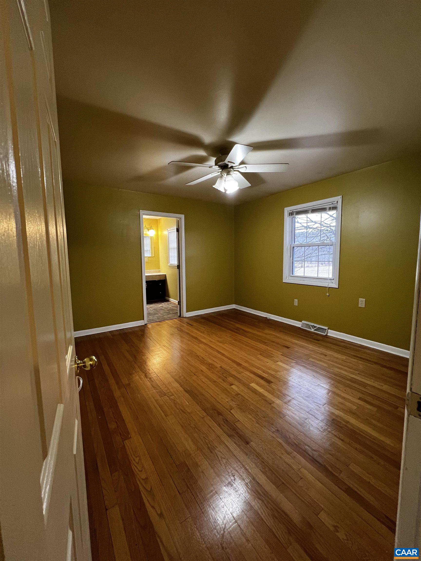 1535 Estaline Valley Rd