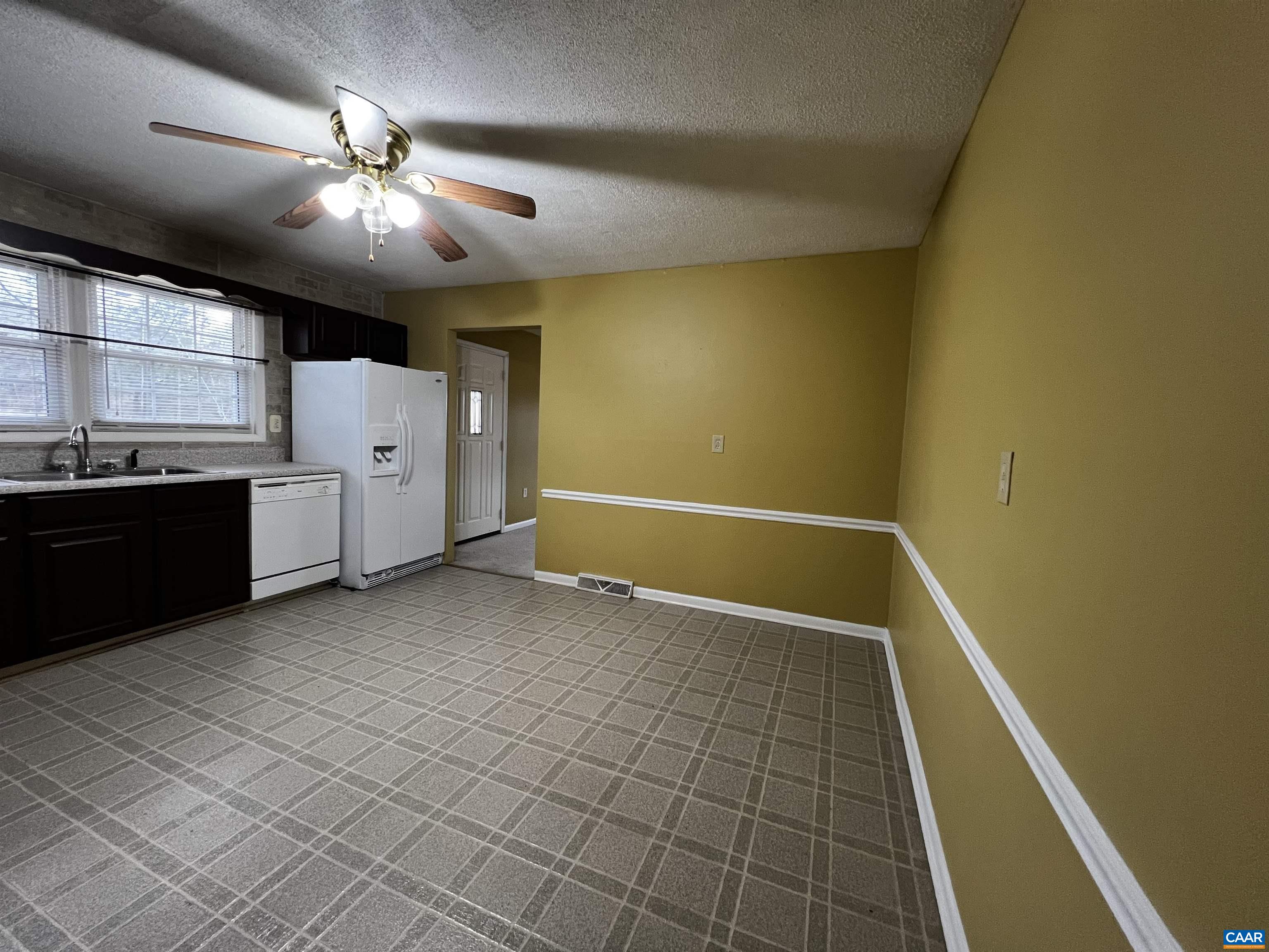 1535 Estaline Valley Rd