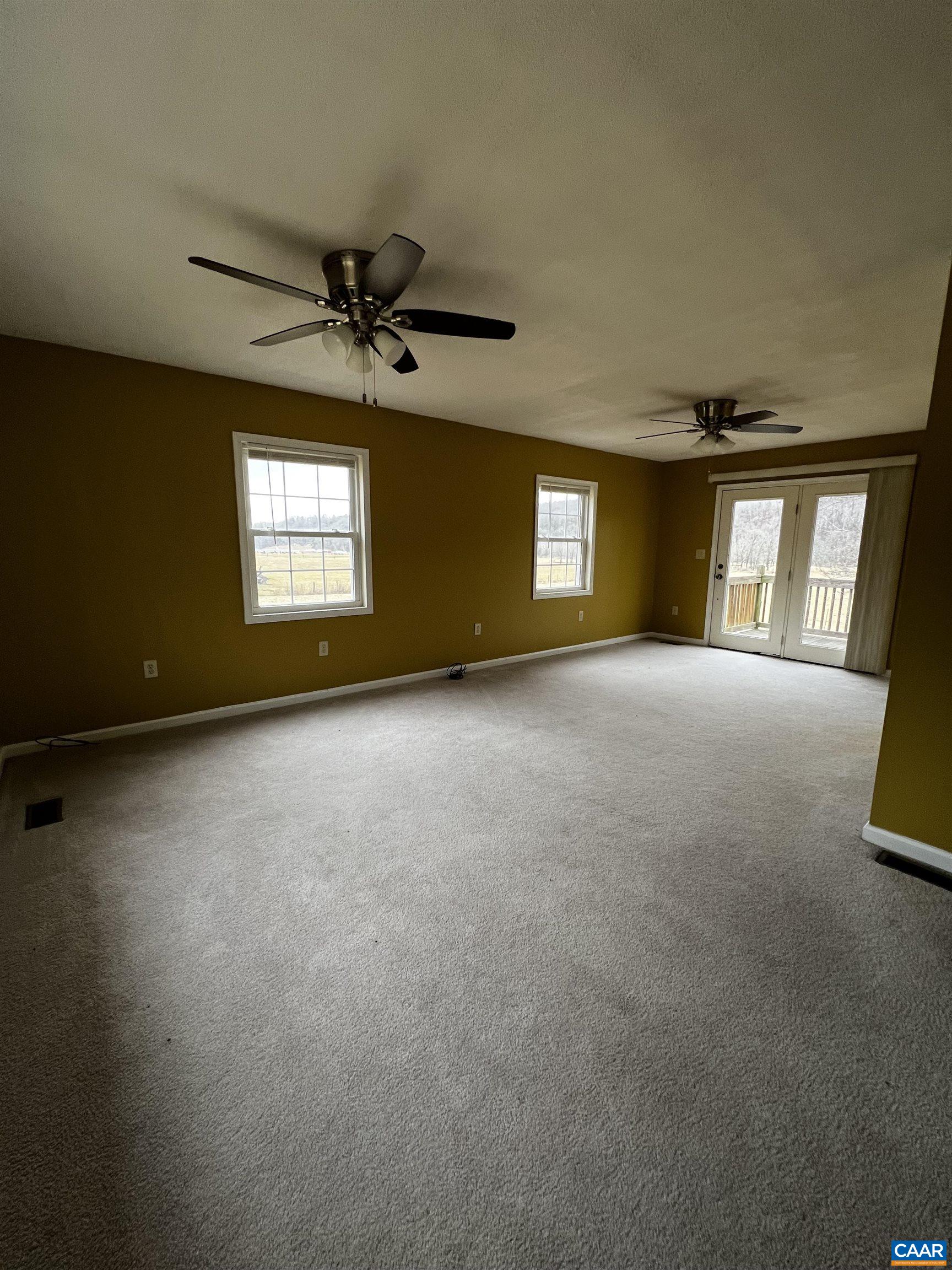 1535 Estaline Valley Rd
