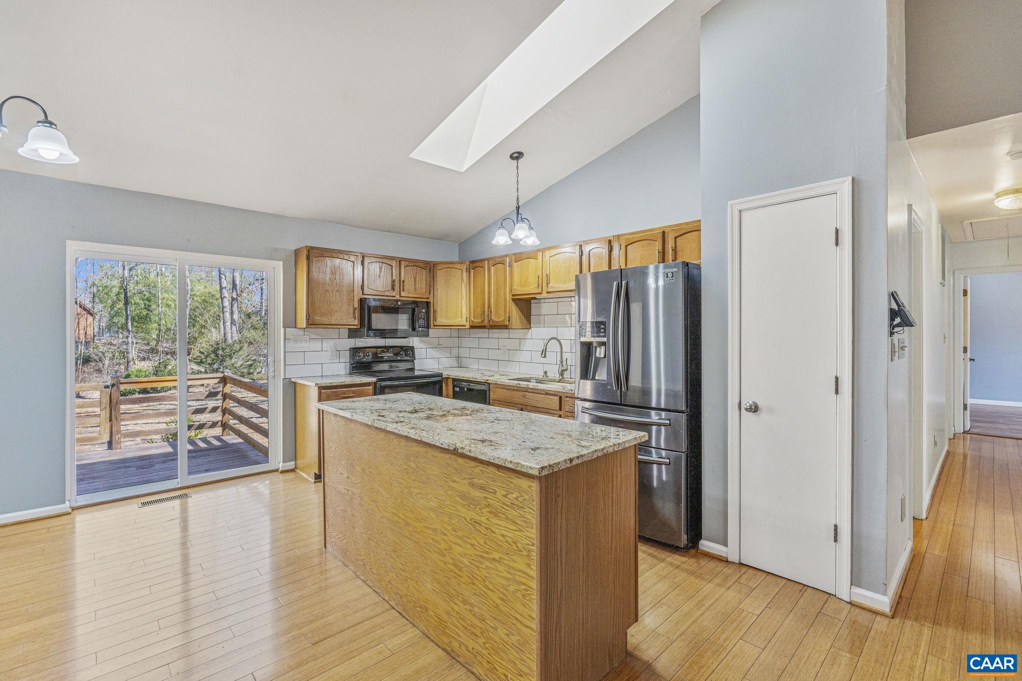 49 Wildwood Dr