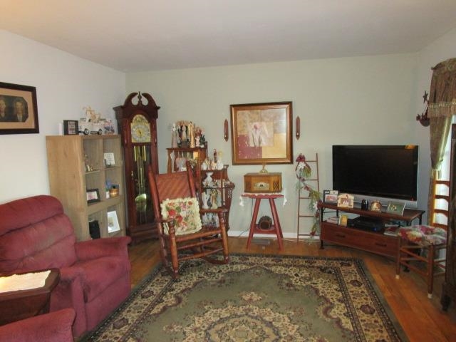 54 Spotswood Rd