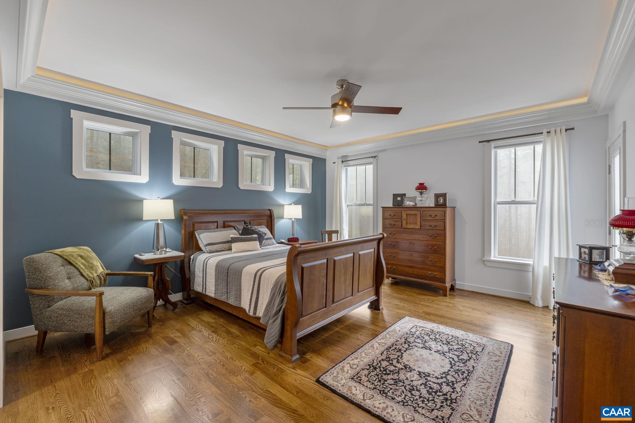 100 Pine Shadow Ct