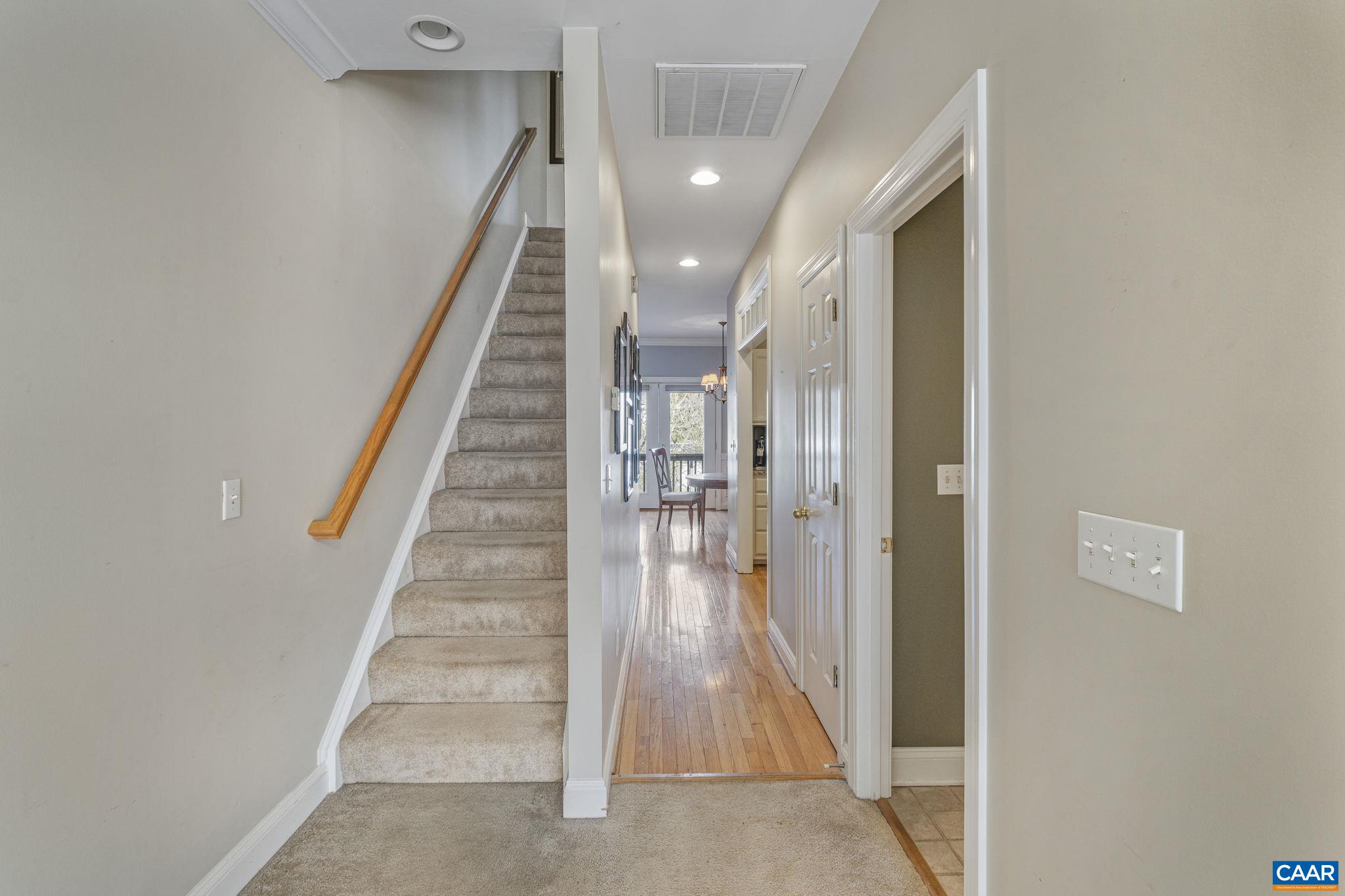 1103 Druid Ave