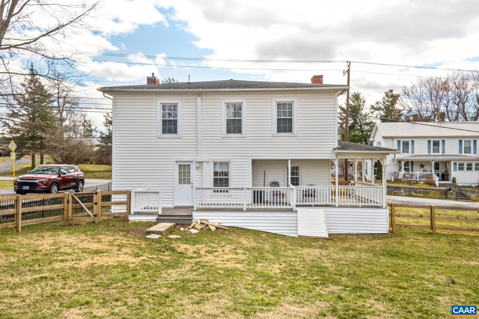 142 Fishersville Rd