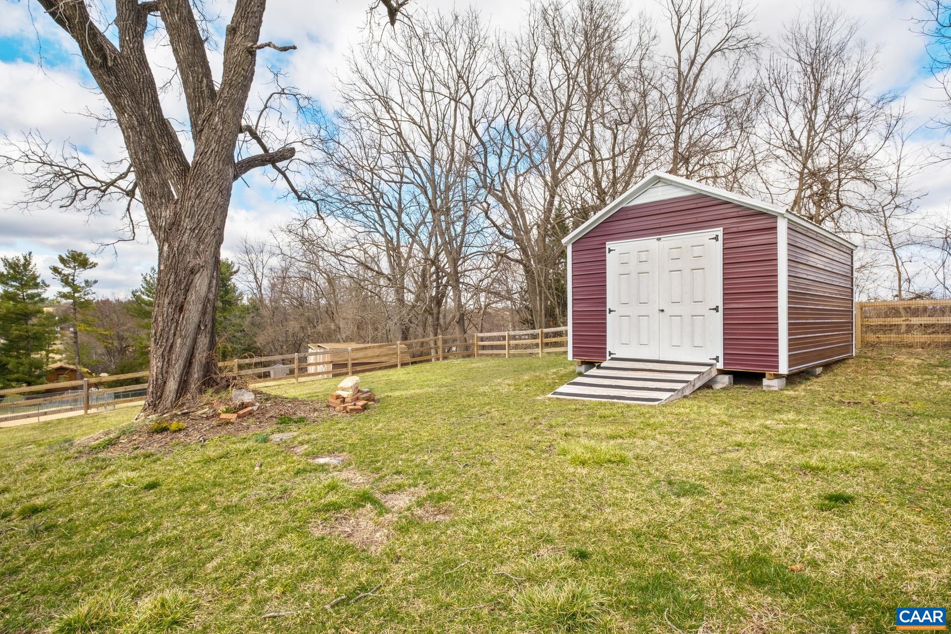 142 Fishersville Rd