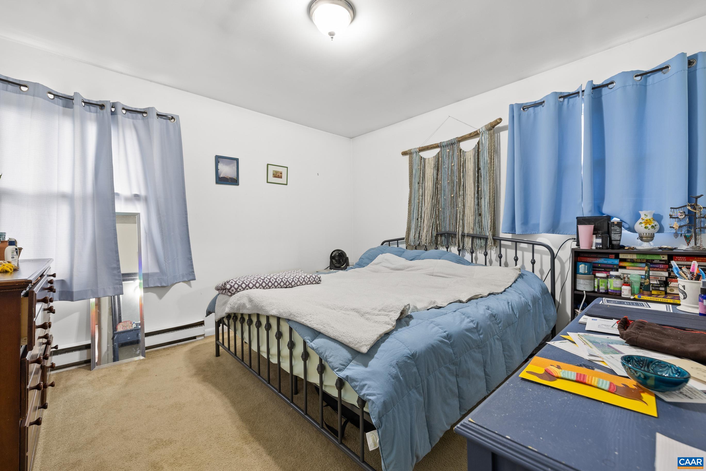 Unit A & B 301 Paton St